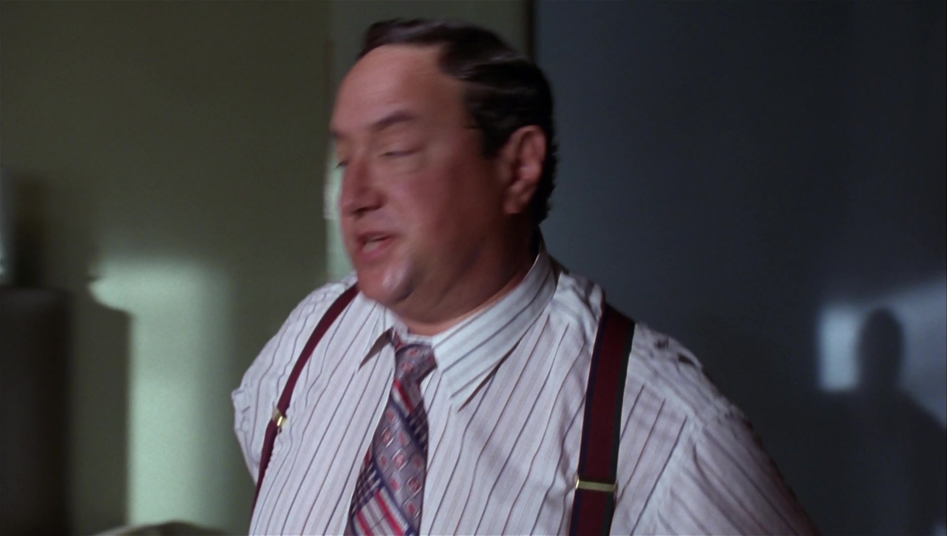 Striptease (1996), wide, 1.77:1 — film still