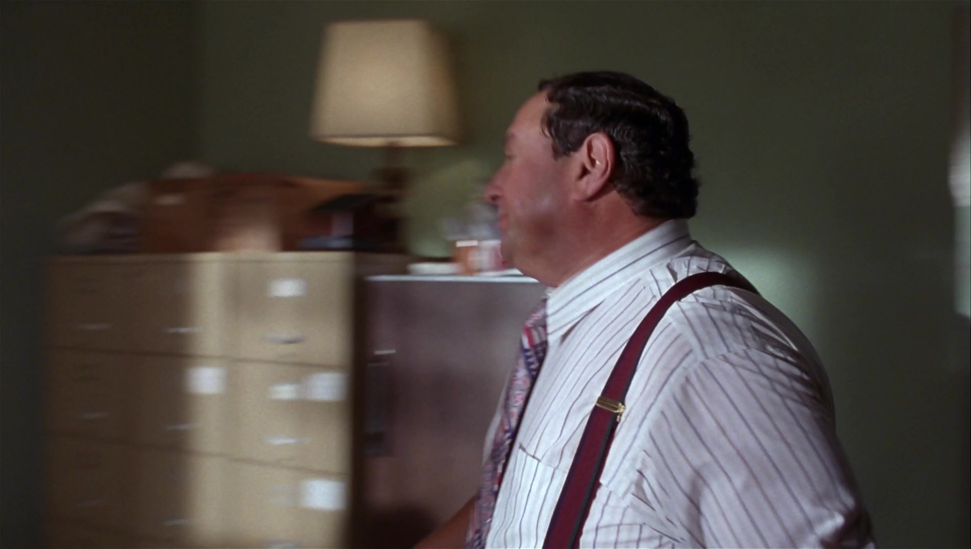 Striptease (1996), wide, 1.77:1 — film still