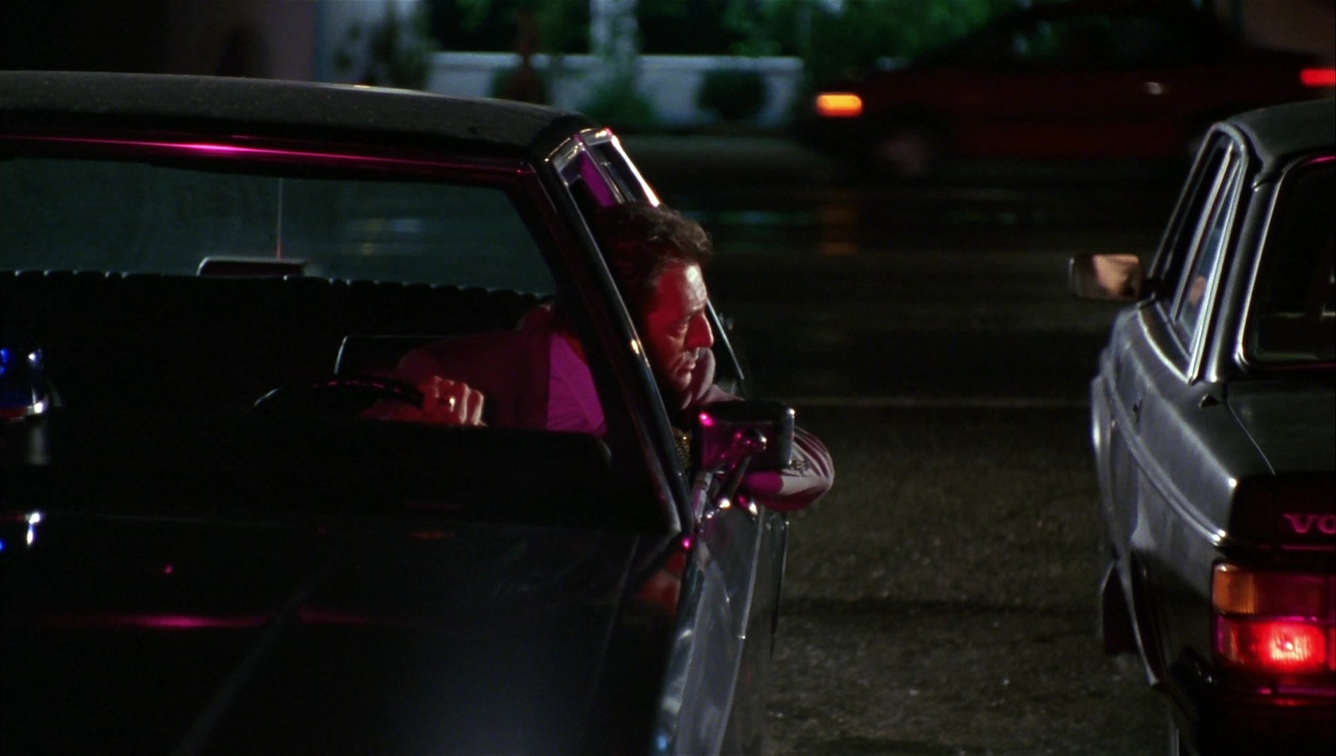 Striptease (1996), wide, 1.77:1 — film still