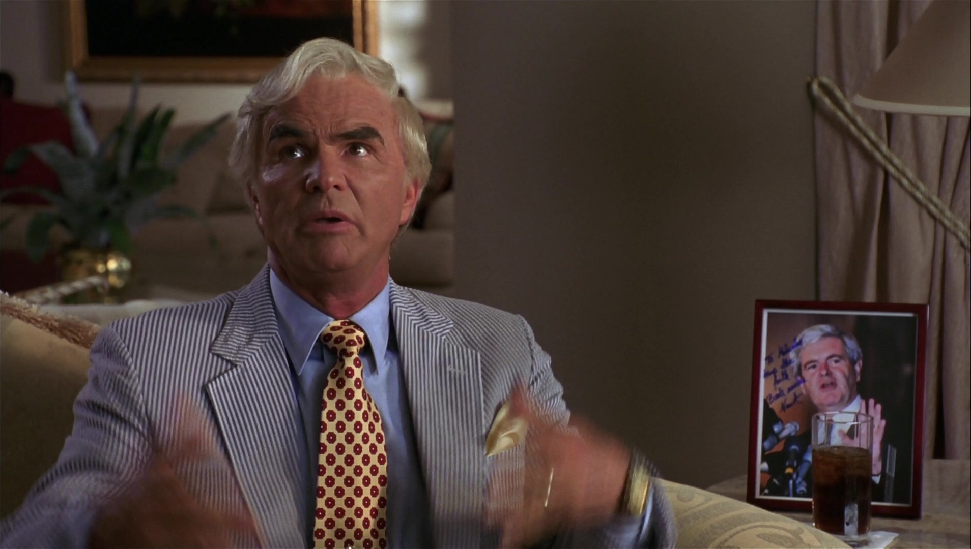 Striptease (1996), wide, 1.77:1 — film still