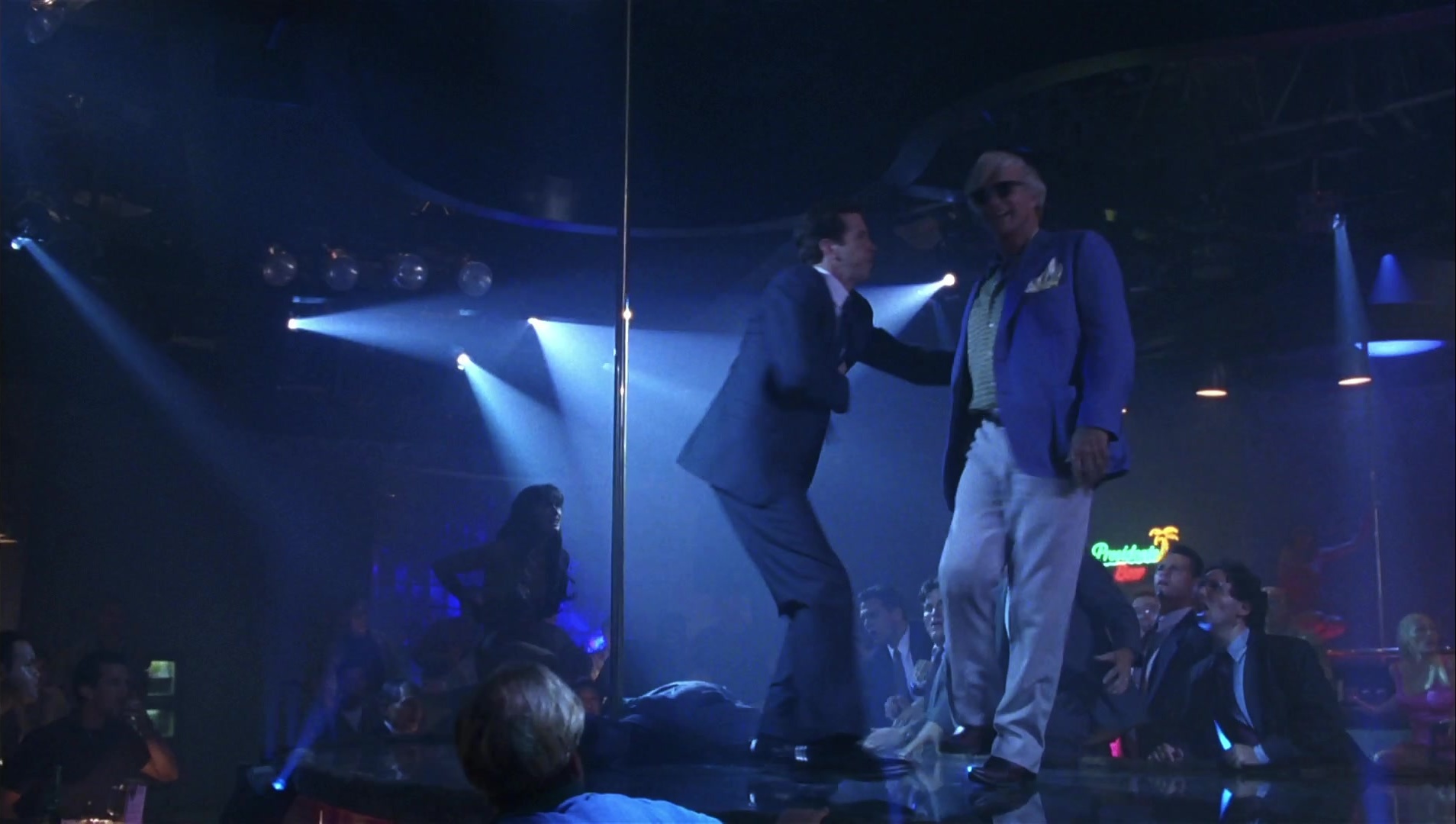 Striptease (1996), wide, 1.77:1 — film still