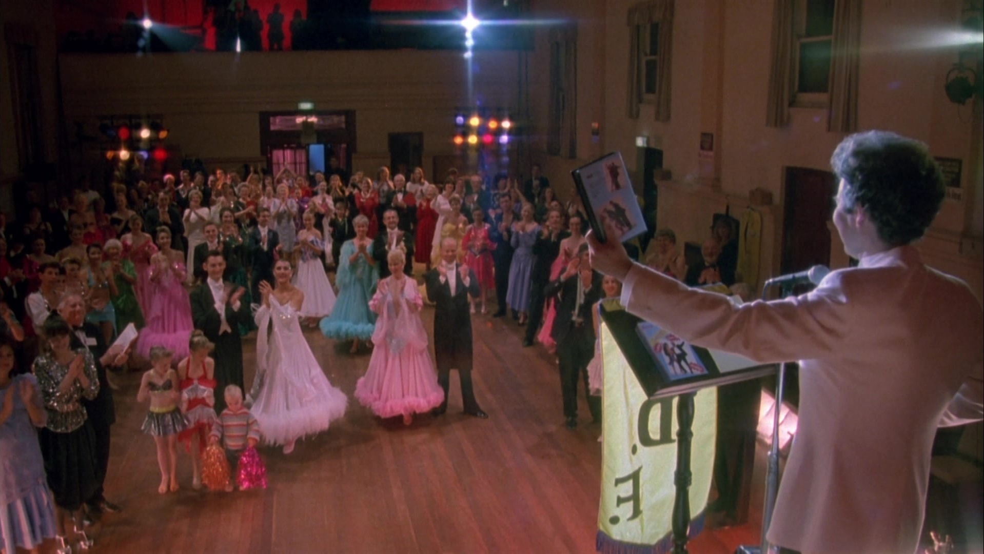 Strictly Ballroom (1992), wide, 1.78:1 — film still