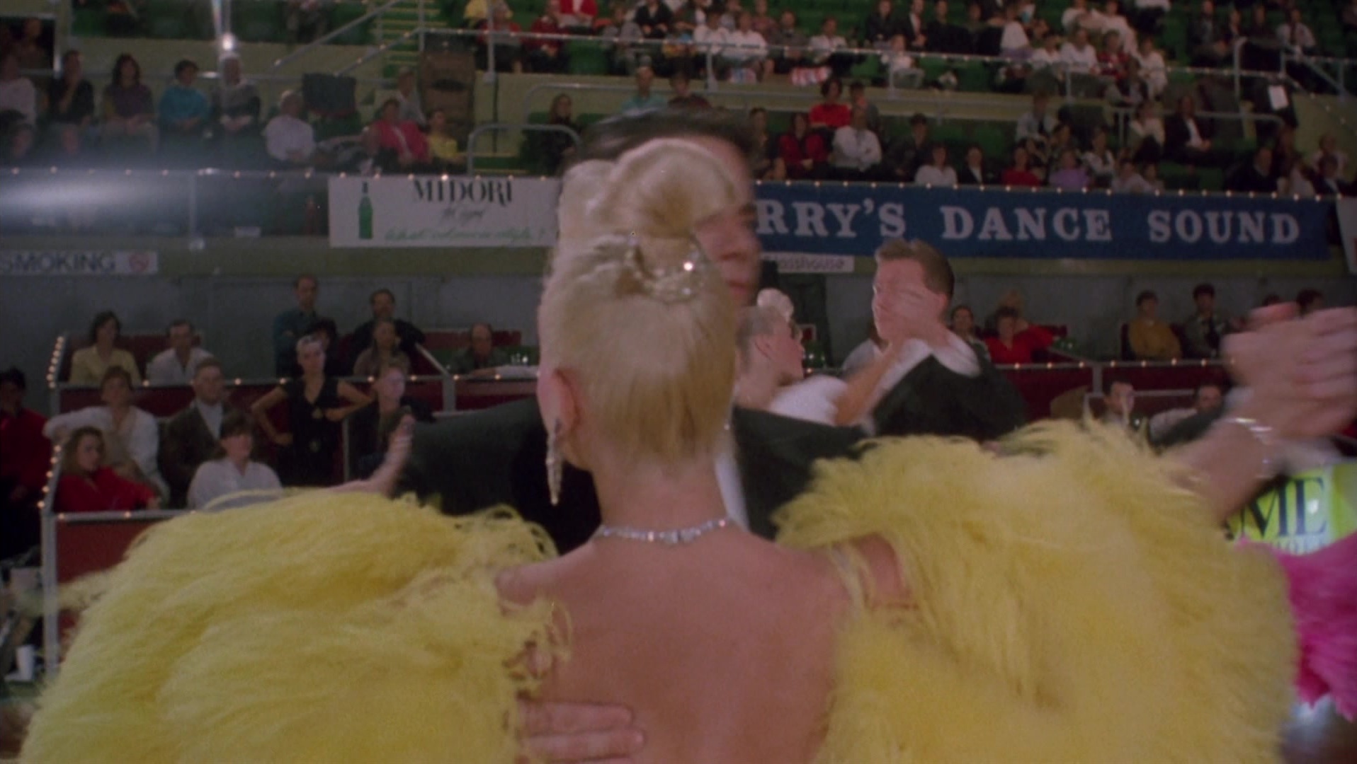 Strictly Ballroom (1992), wide, 1.77:1 — film still