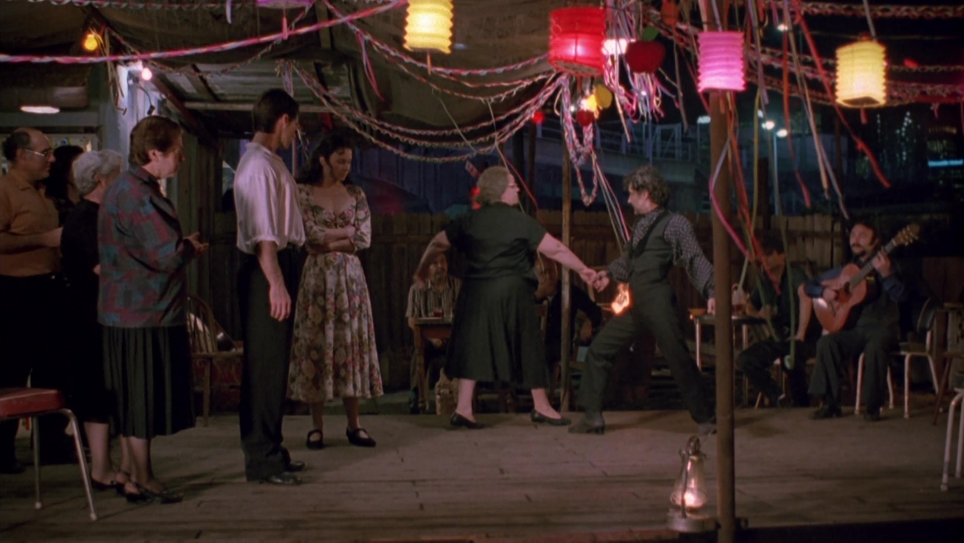 Strictly Ballroom (1992), wide, 1.77:1 — film still
