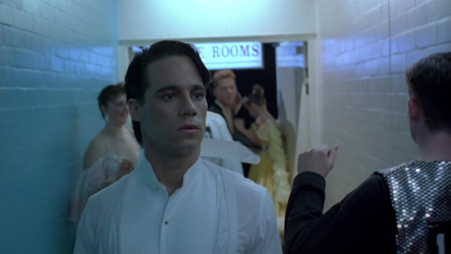 Strictly Ballroom (1992), wide, 1.77:1 — film still