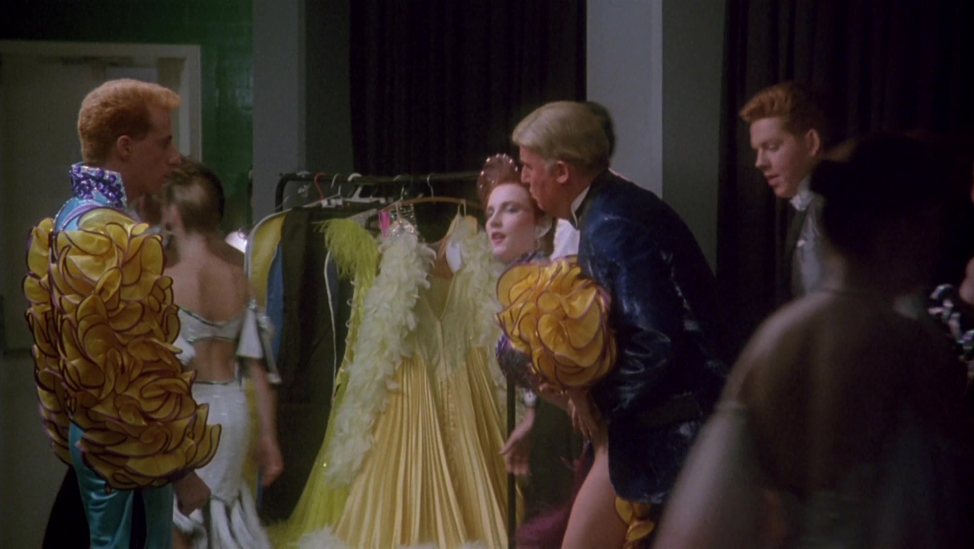 Strictly Ballroom (1992), wide, 1.77:1 — film still
