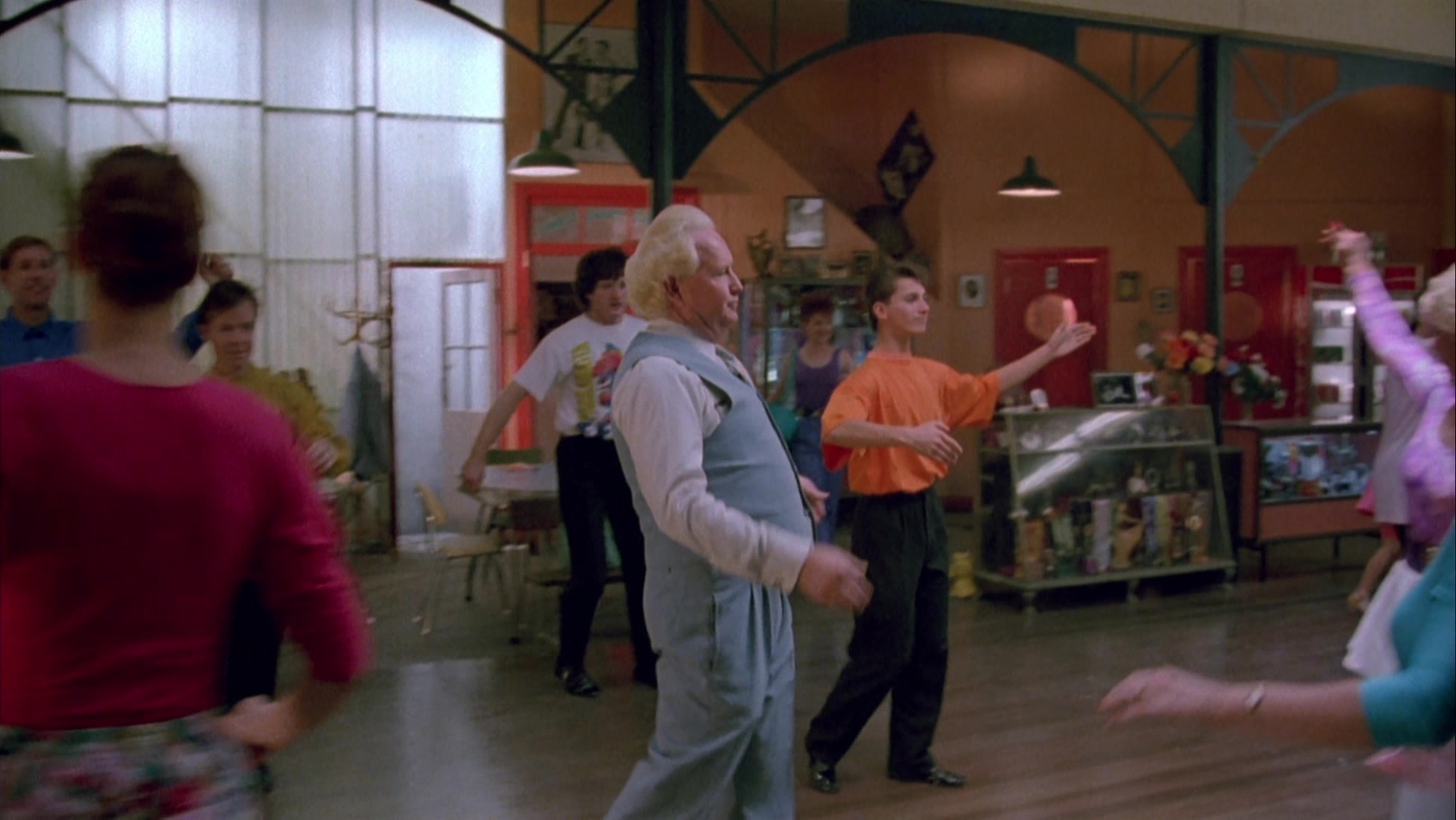 Strictly Ballroom (1992), wide, 1.78:1 — film still