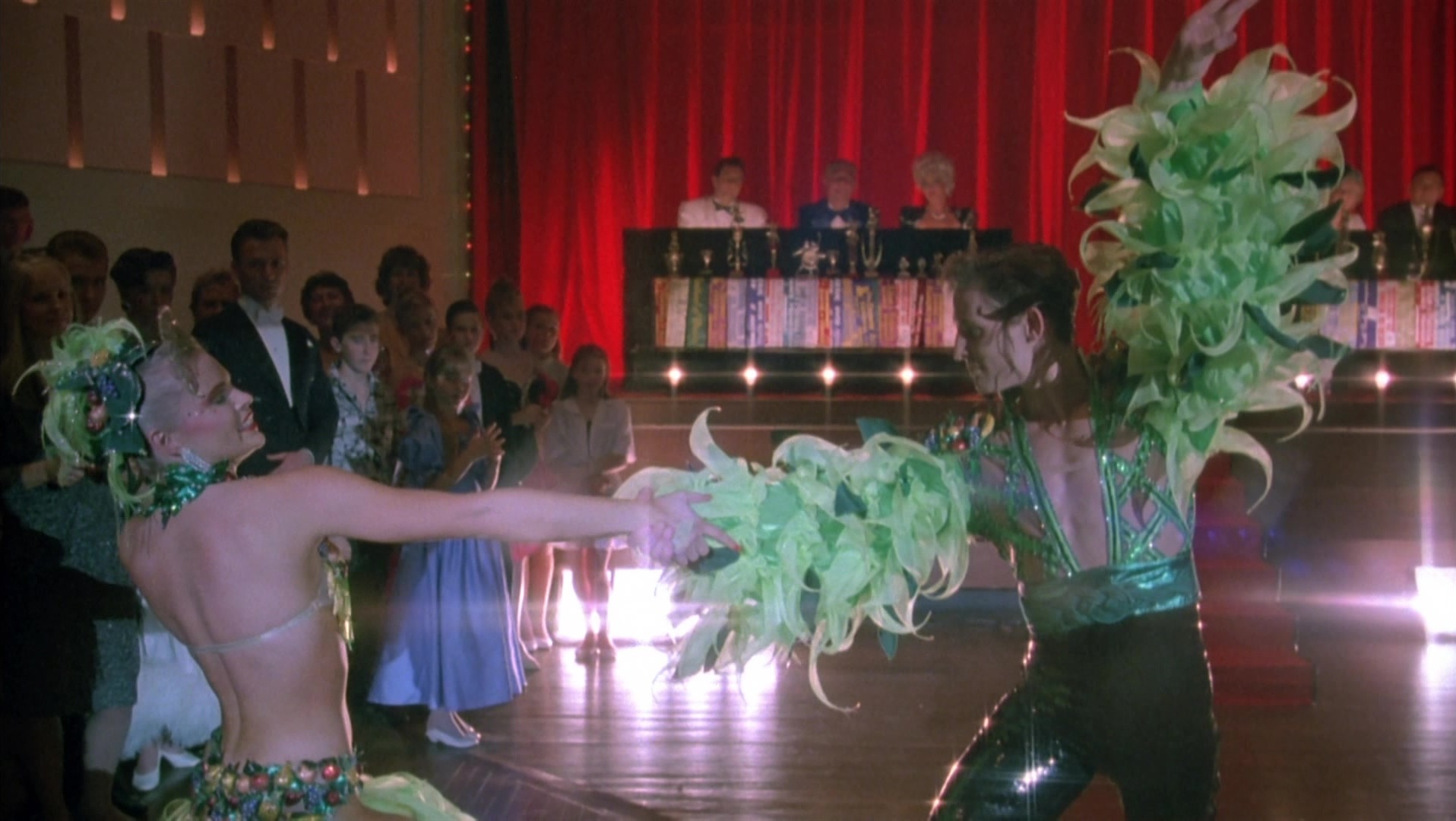 Strictly Ballroom (1992), wide, 1.77:1 — film still