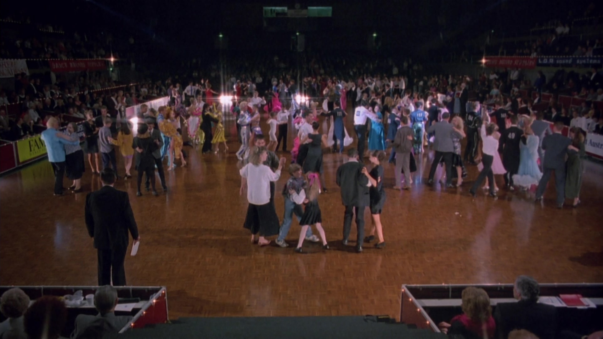 Strictly Ballroom (1992), wide, 1.77:1 — film still