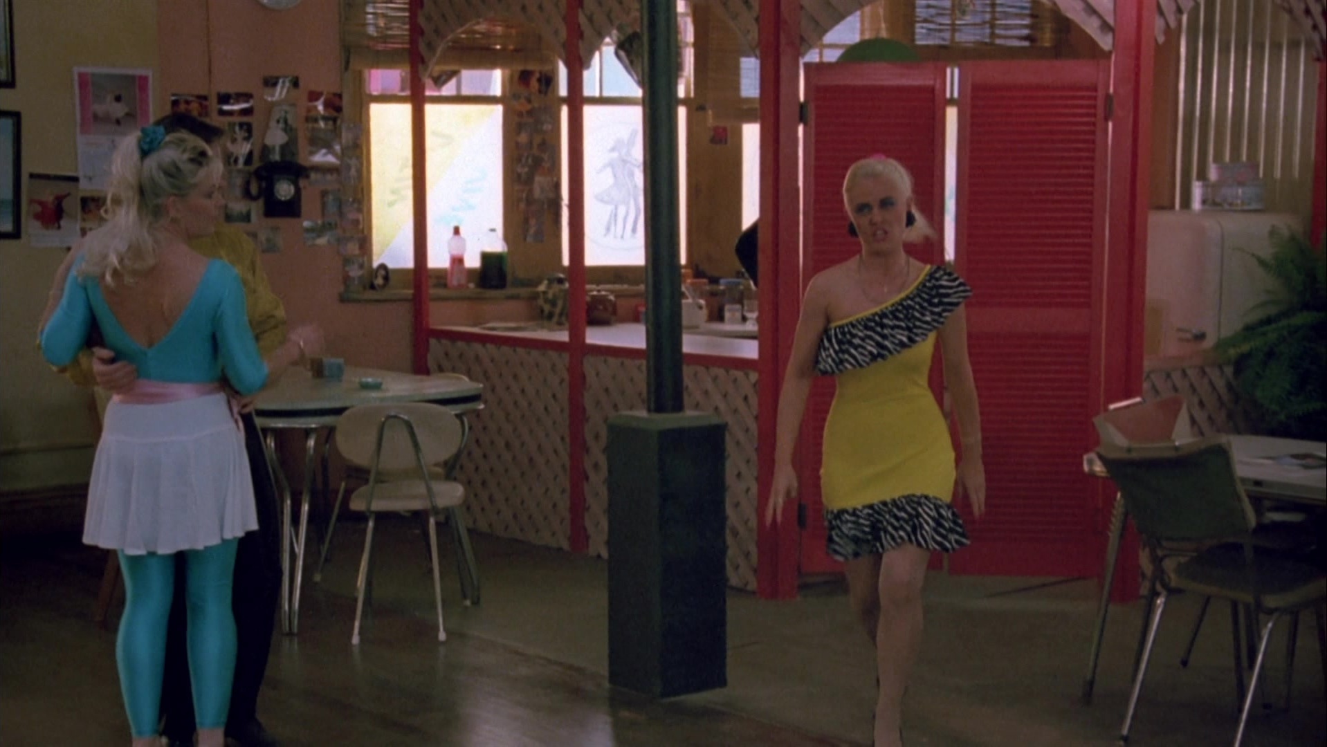 Strictly Ballroom (1992), wide, 1.78:1 — film still