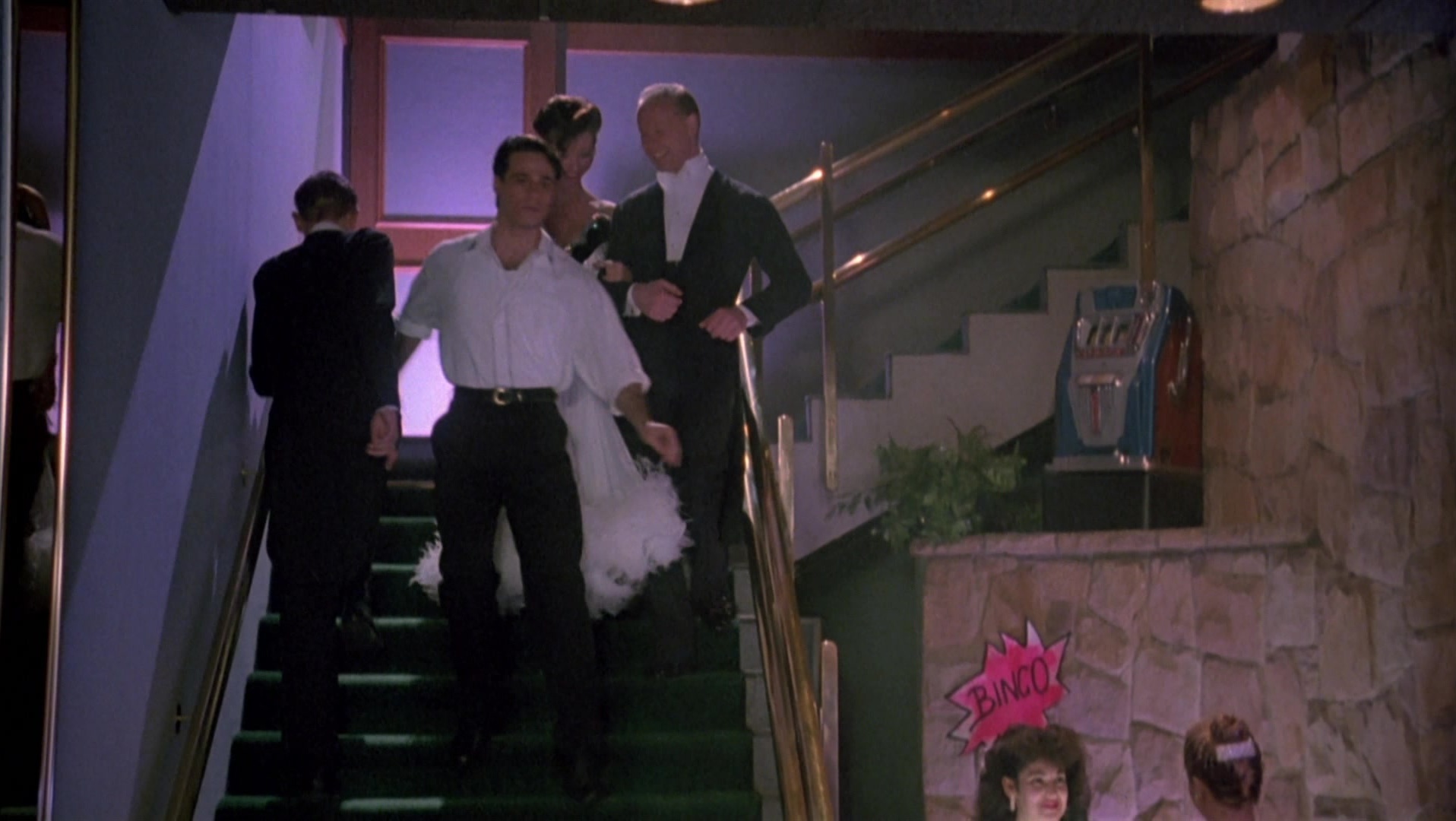 Strictly Ballroom (1992), wide, 1.77:1 — film still