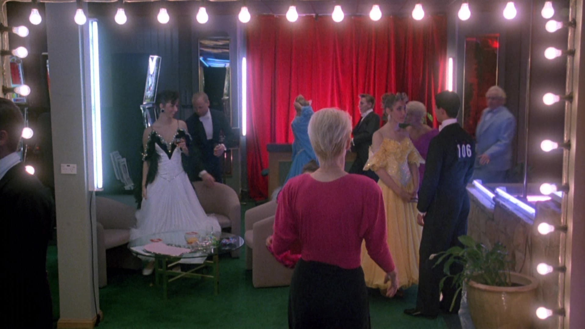 Strictly Ballroom (1992), wide, 1.77:1 — film still