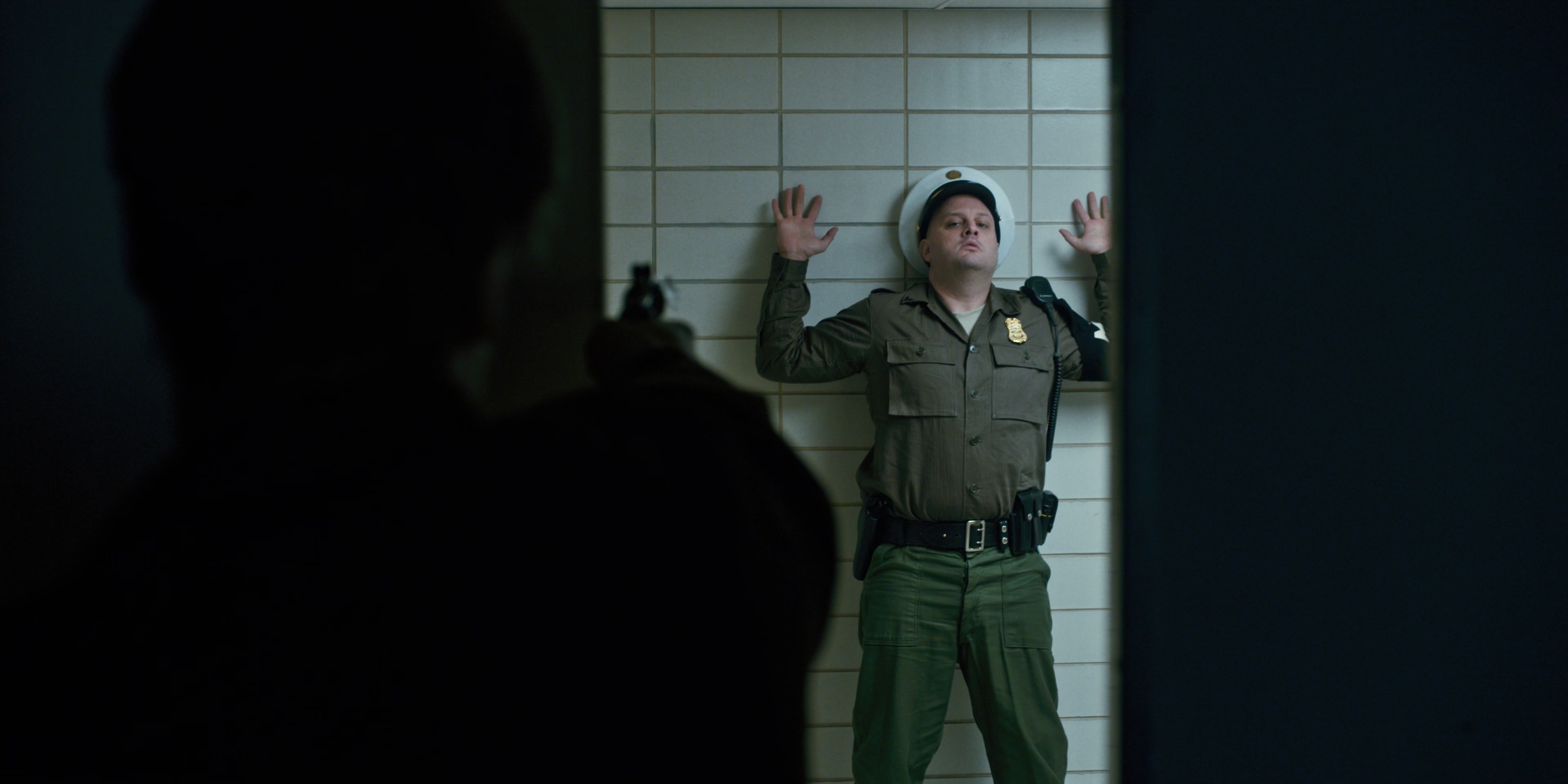 Stranger Things (2016), medium, 2.00:1 — film still