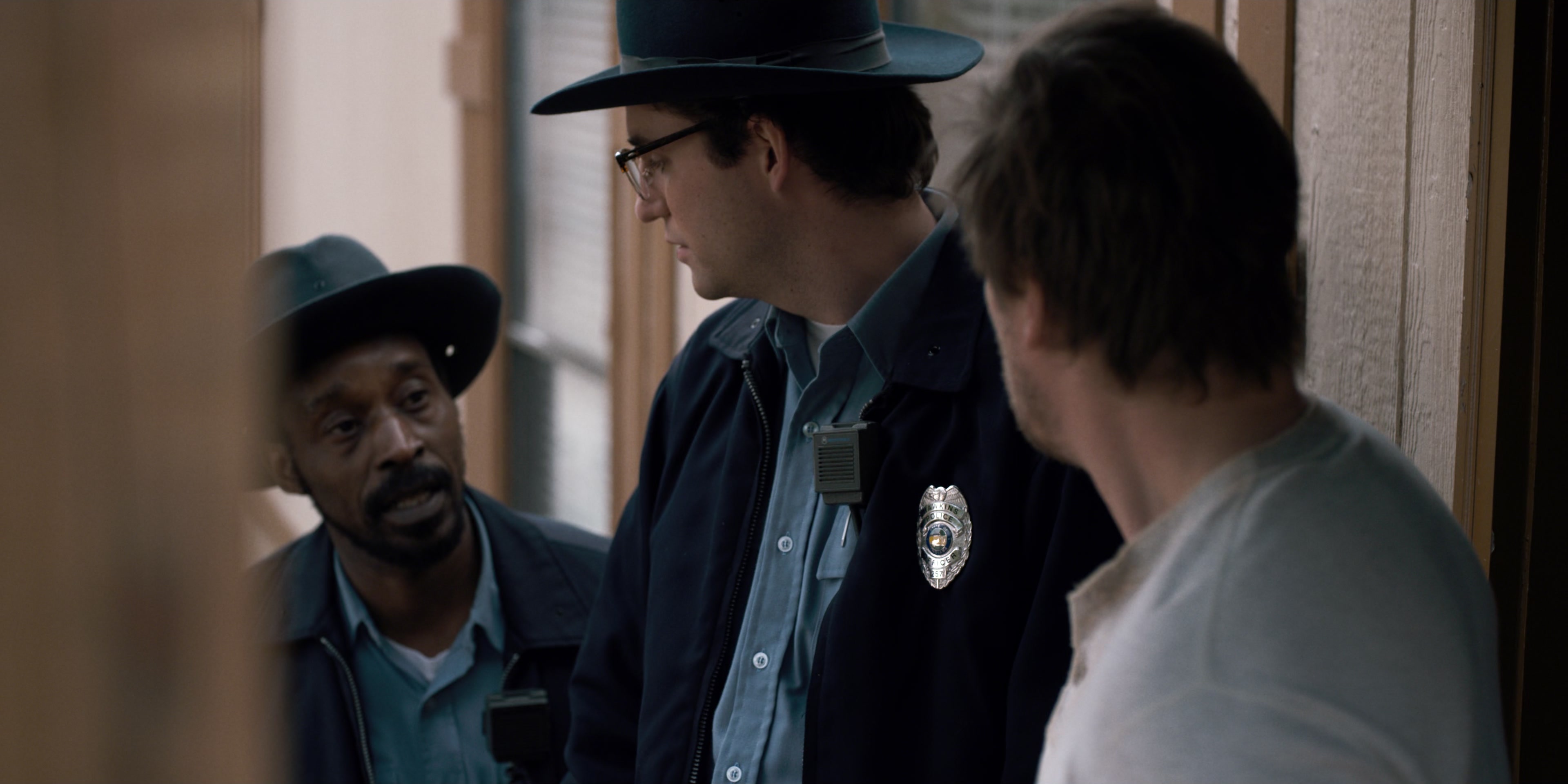 Stranger Things (2016), wide, 2.00:1 — film still