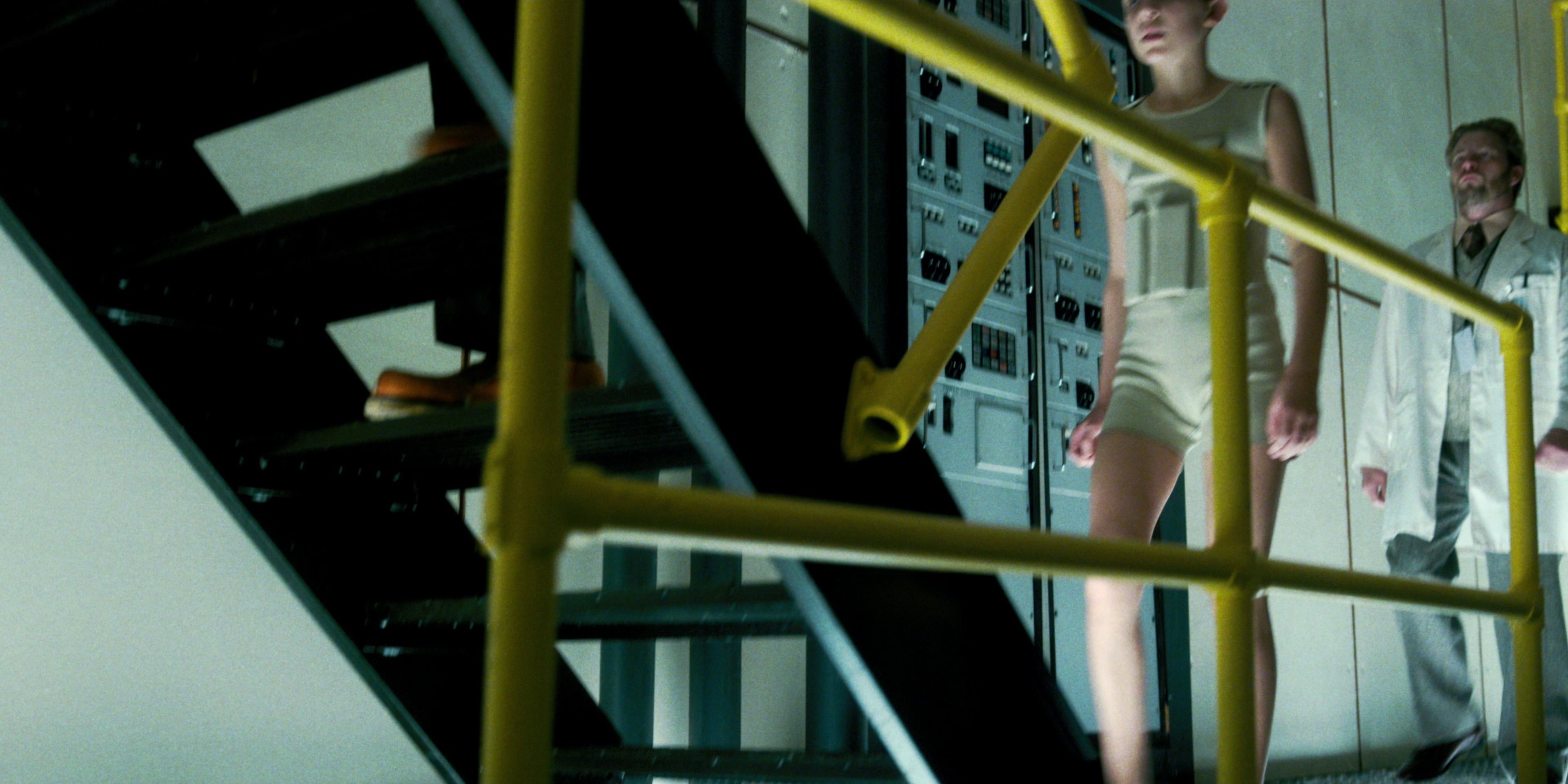 Stranger Things (2016), wide, 2.00:1 — film still