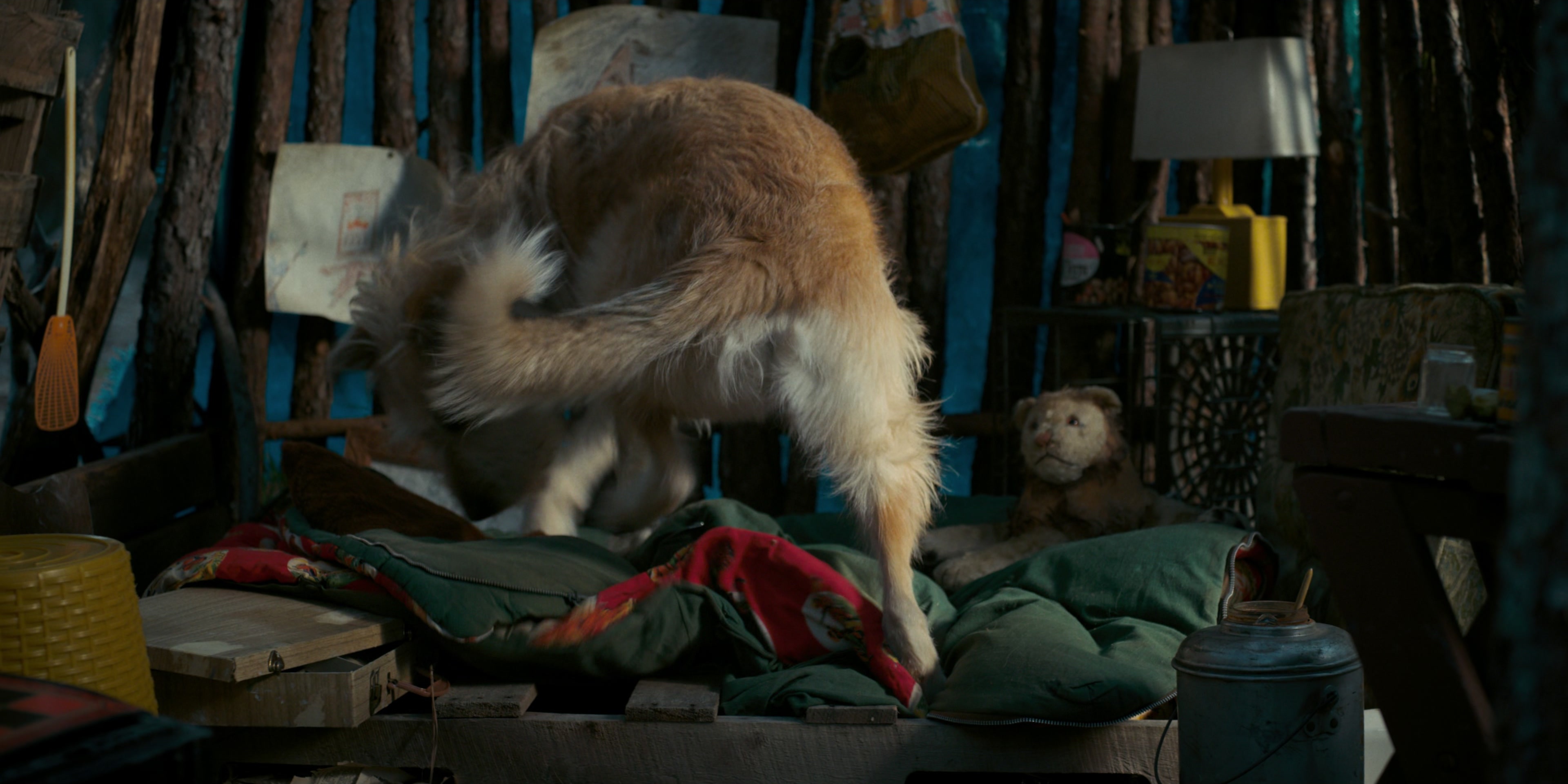 Stranger Things (2016), medium, 2.00:1 — film still