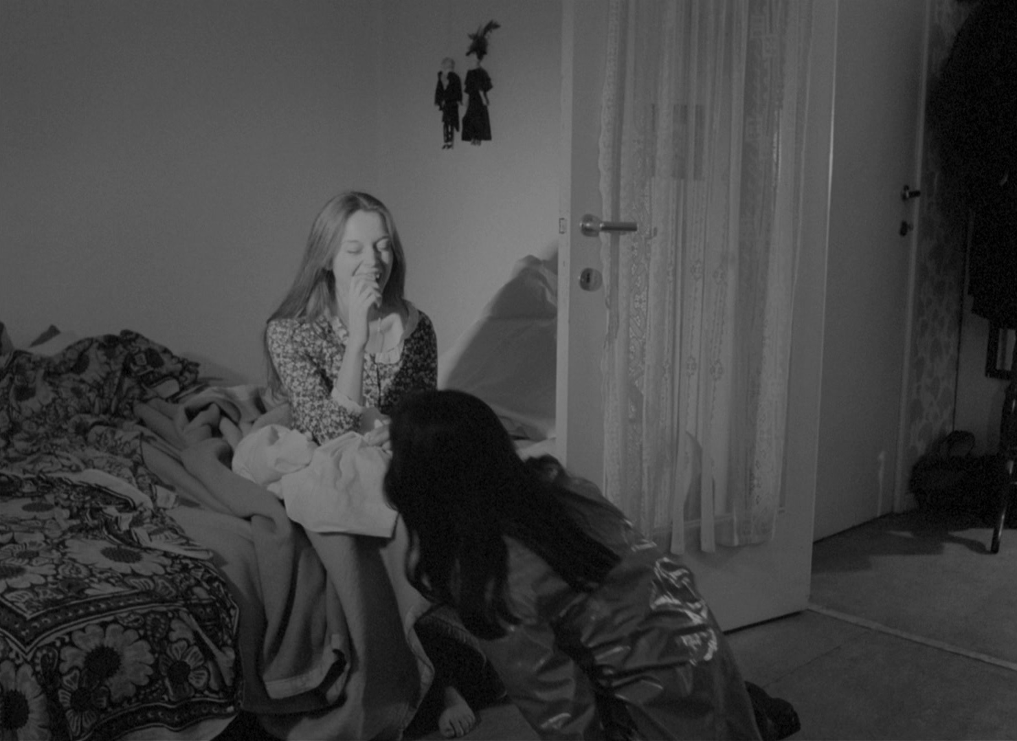 Je tu il elle (1974), wide, 1.37:1 — film still