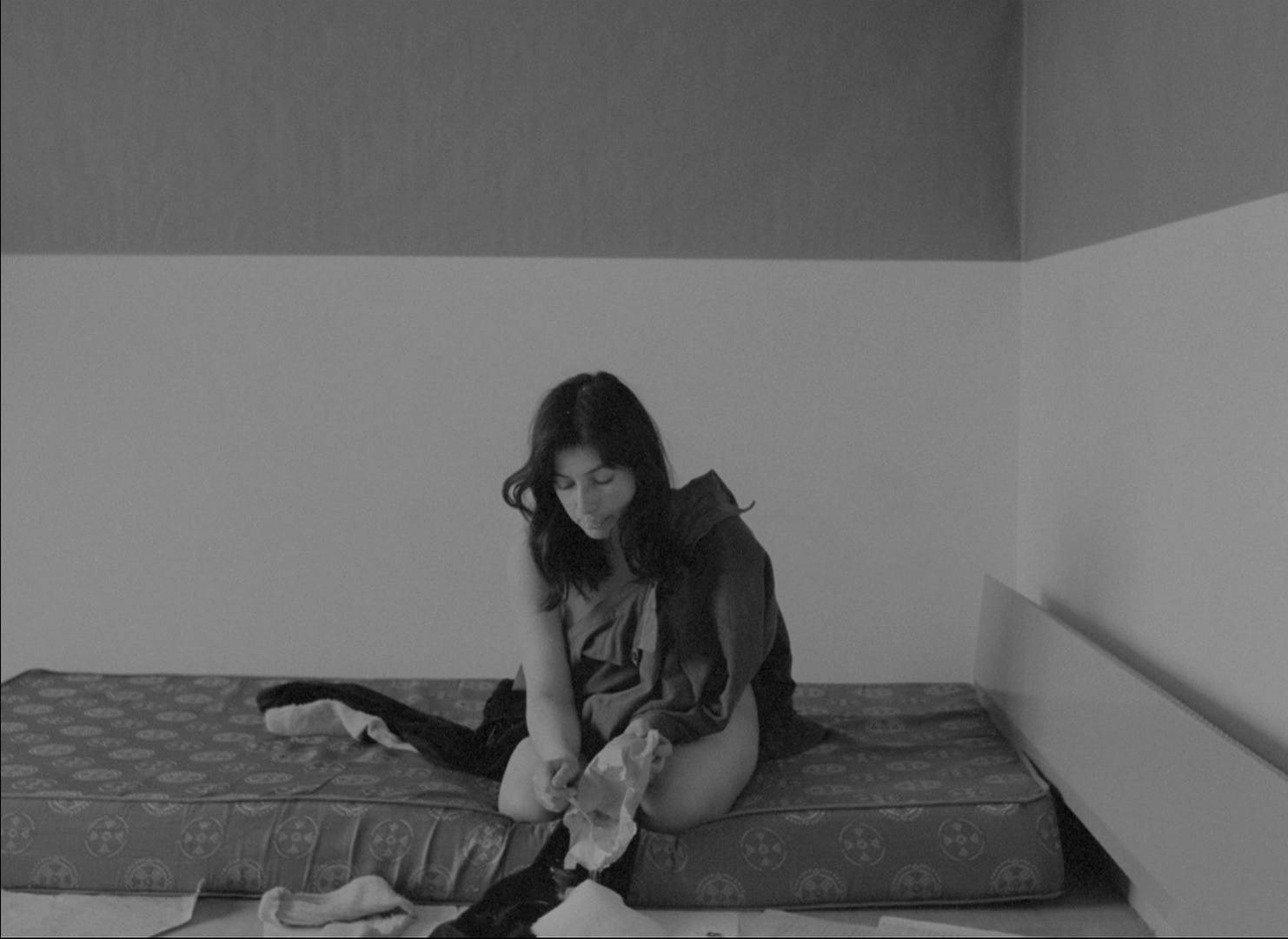 Je tu il elle (1974), wide, 1.37:1 — film still