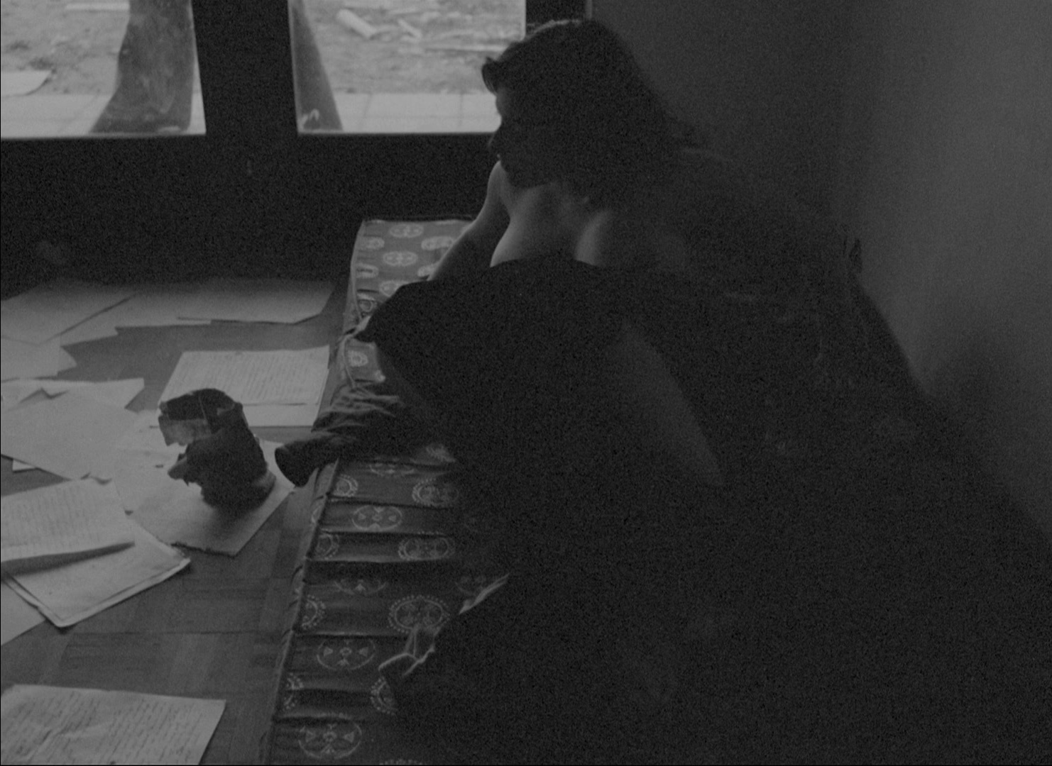 Je tu il elle (1974), close, 1.37:1 — film still