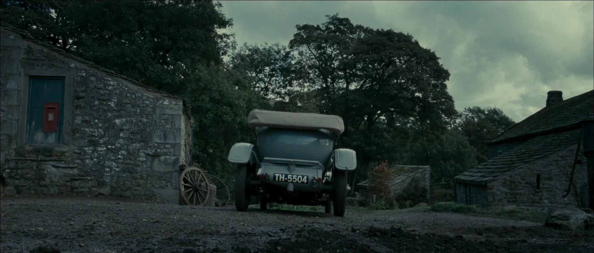 The Woman in Black (2012), wide, 2.35:1 — film still