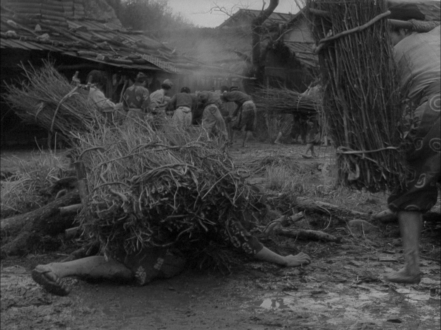 Sansho dayu (1954), wide, 1.34:1 — film still