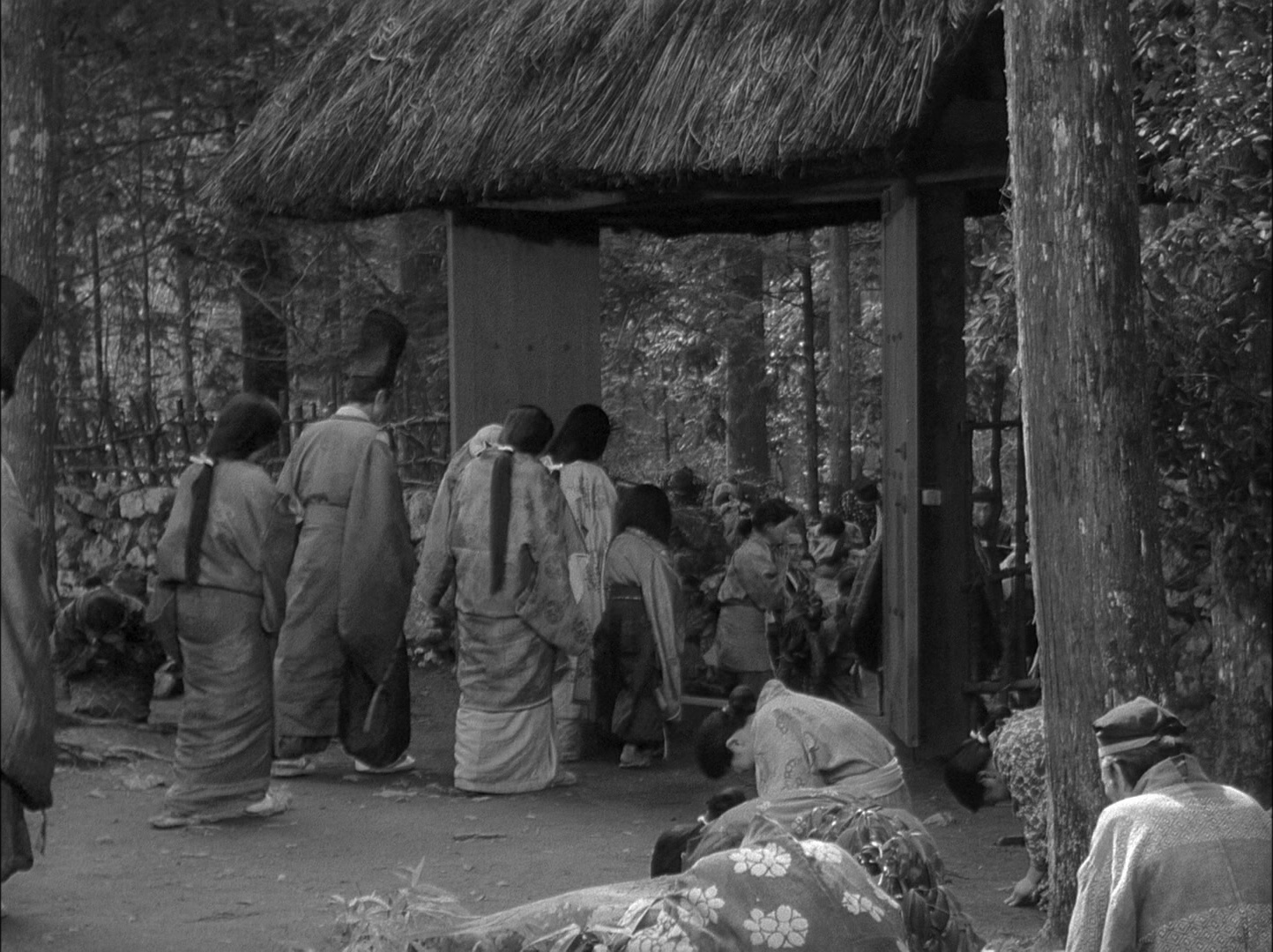 Sansho dayu (1954), wide, 1.34:1 — film still
