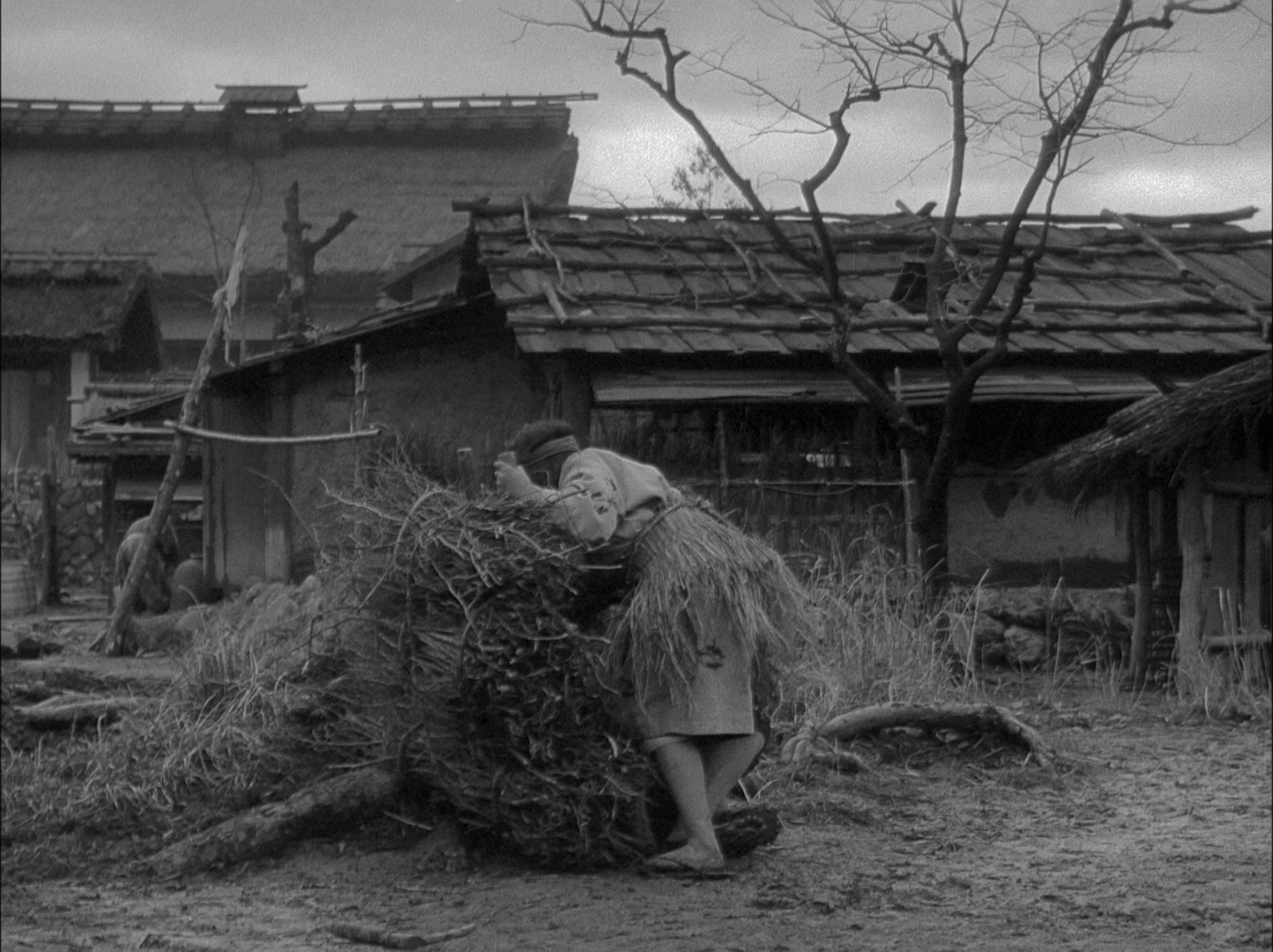 Sansho dayu (1954), unknown, 1.34:1 — film still