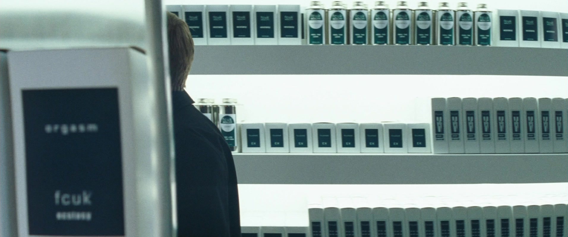 Layer Cake (2004), unknown, 2.40:1 — film still