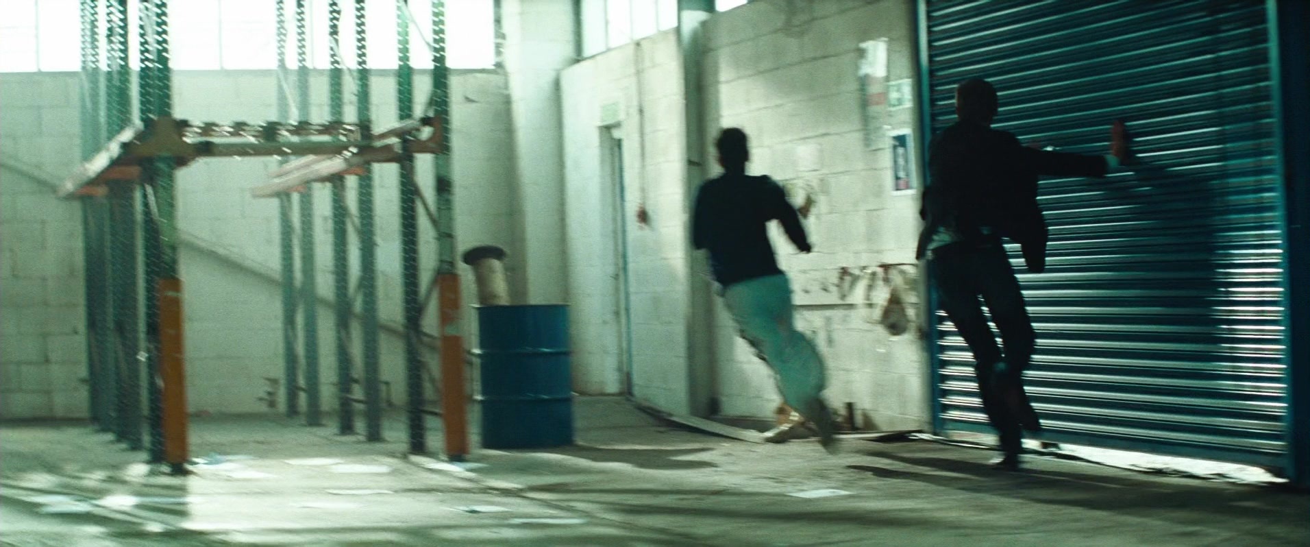 Layer Cake (2004), medium, 2.40:1 — film still