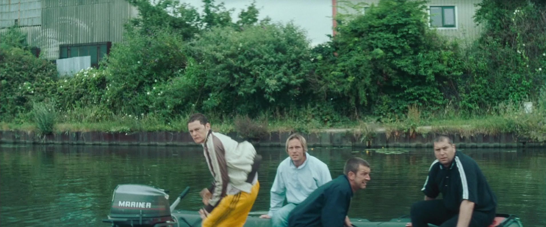Layer Cake (2004), wide, 2.40:1 — film still