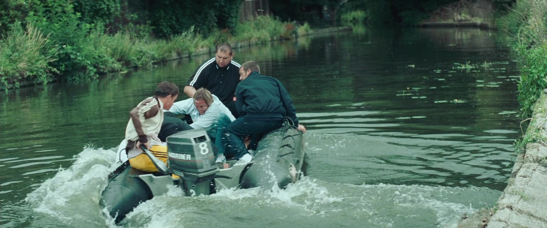 Layer Cake (2004), wide, 2.40:1 — film still