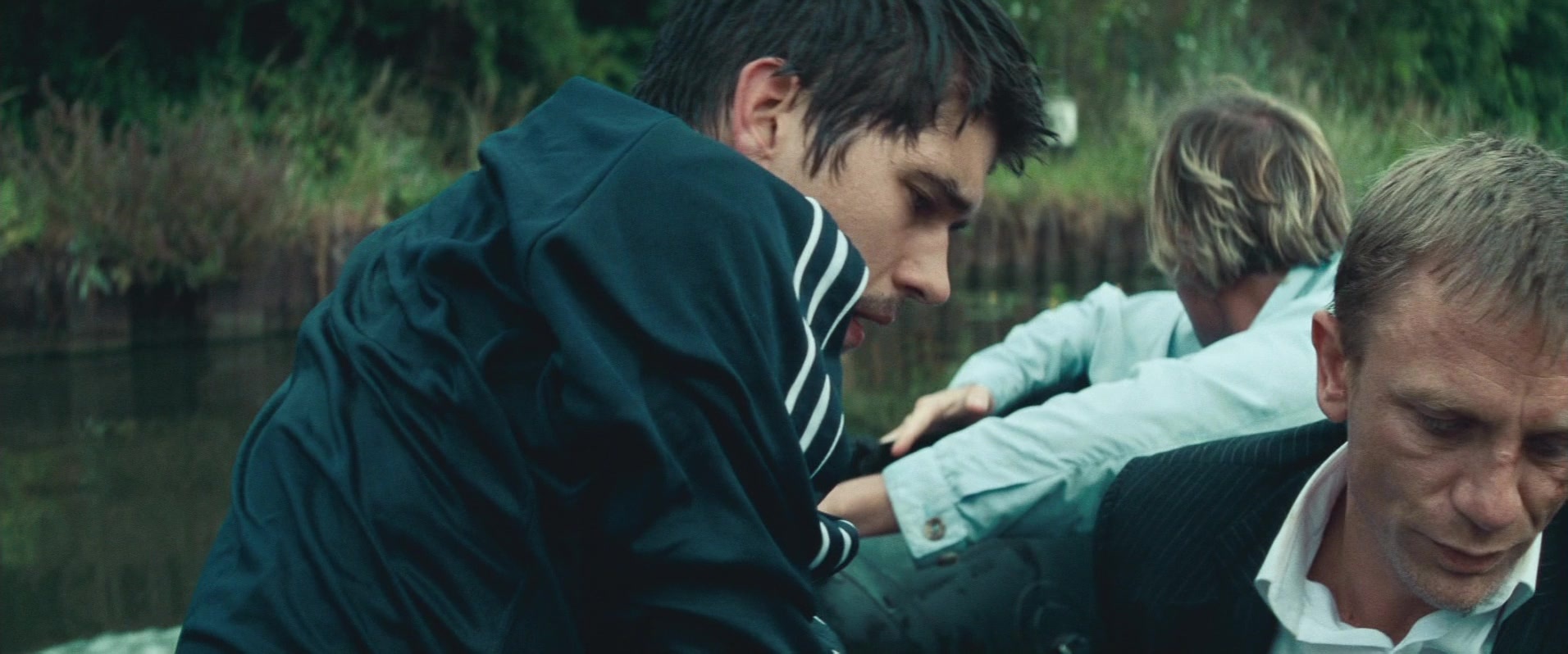 Layer Cake (2004), wide, 2.40:1 — film still