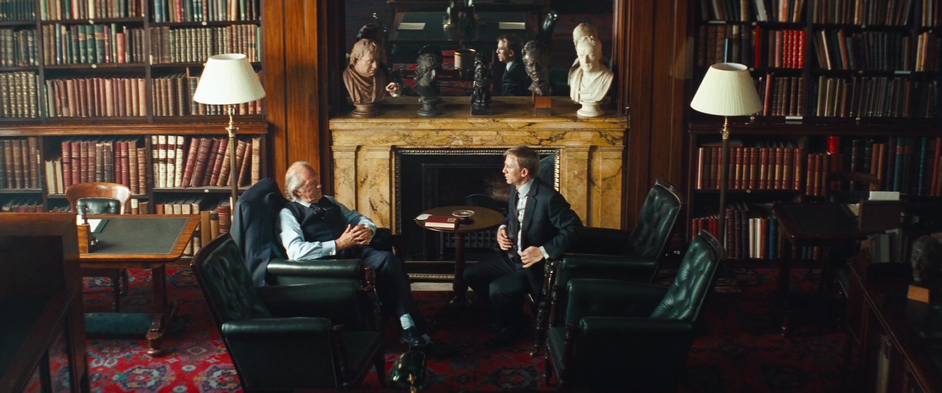 Layer Cake (2004), wide, 2.40:1 — film still