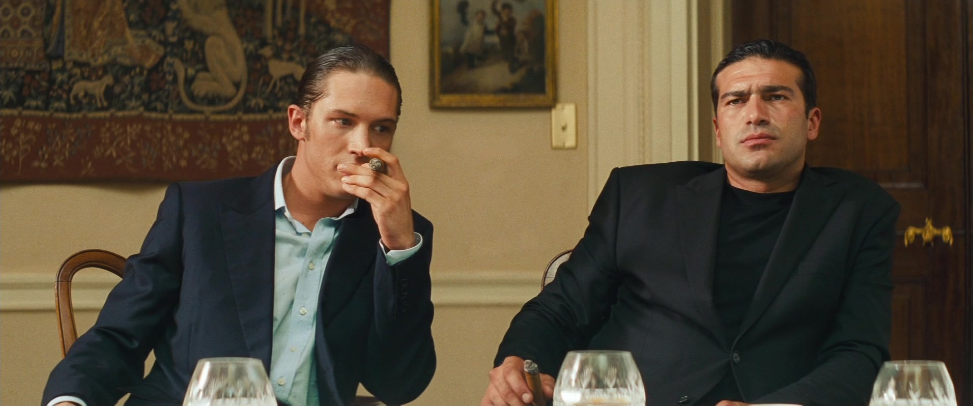 Layer Cake (2004), wide, 2.40:1 — film still
