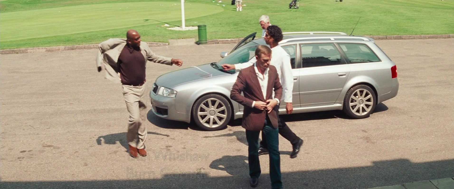 Layer Cake (2004), medium, 2.40:1 — film still