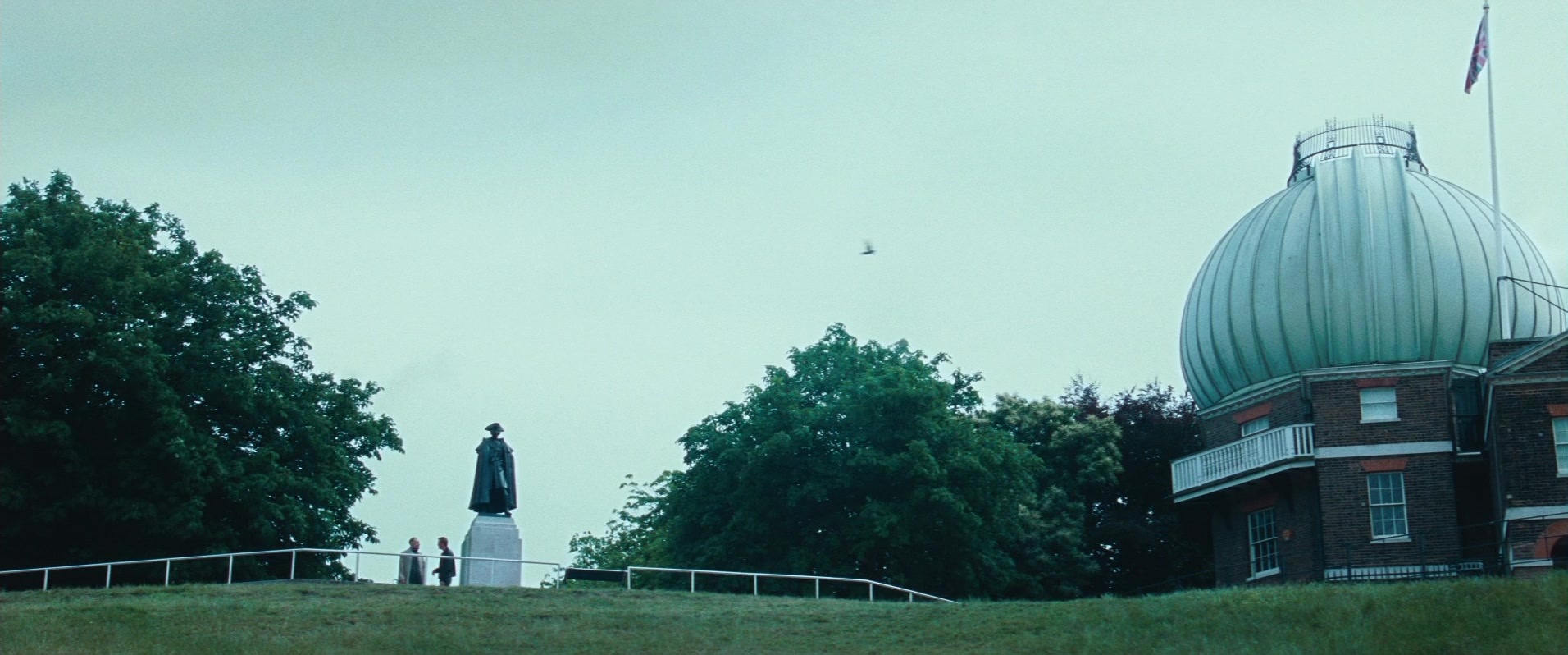 Layer Cake (2004), unknown, 2.40:1 — film still