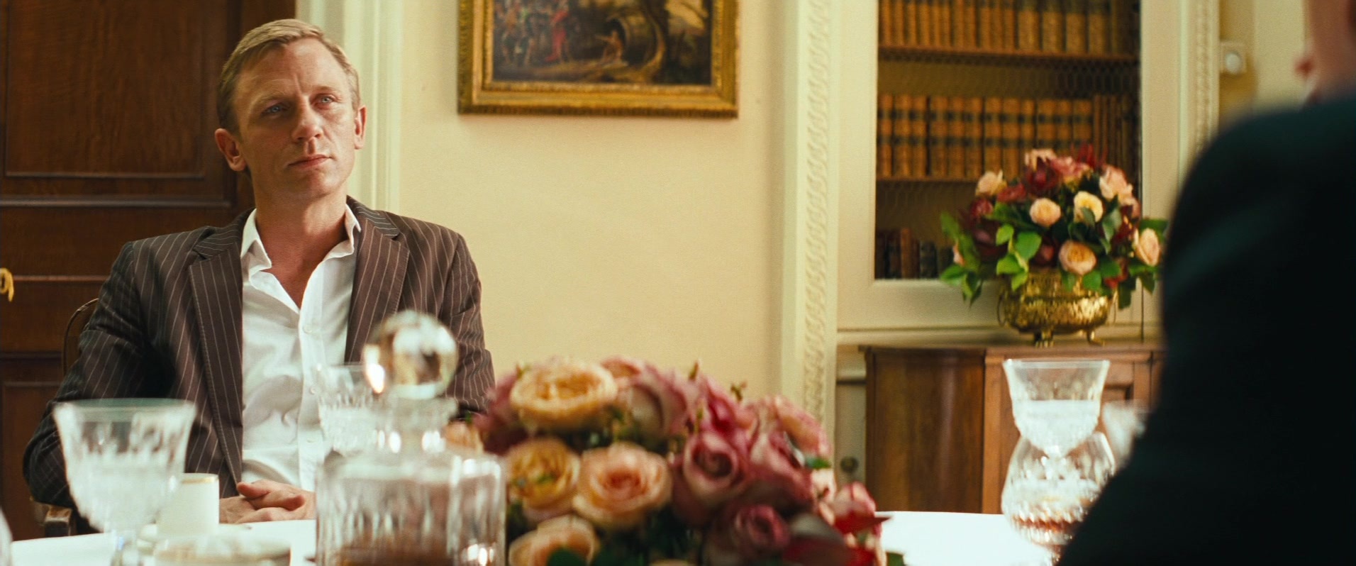 Layer Cake (2004), wide, 2.40:1 — film still