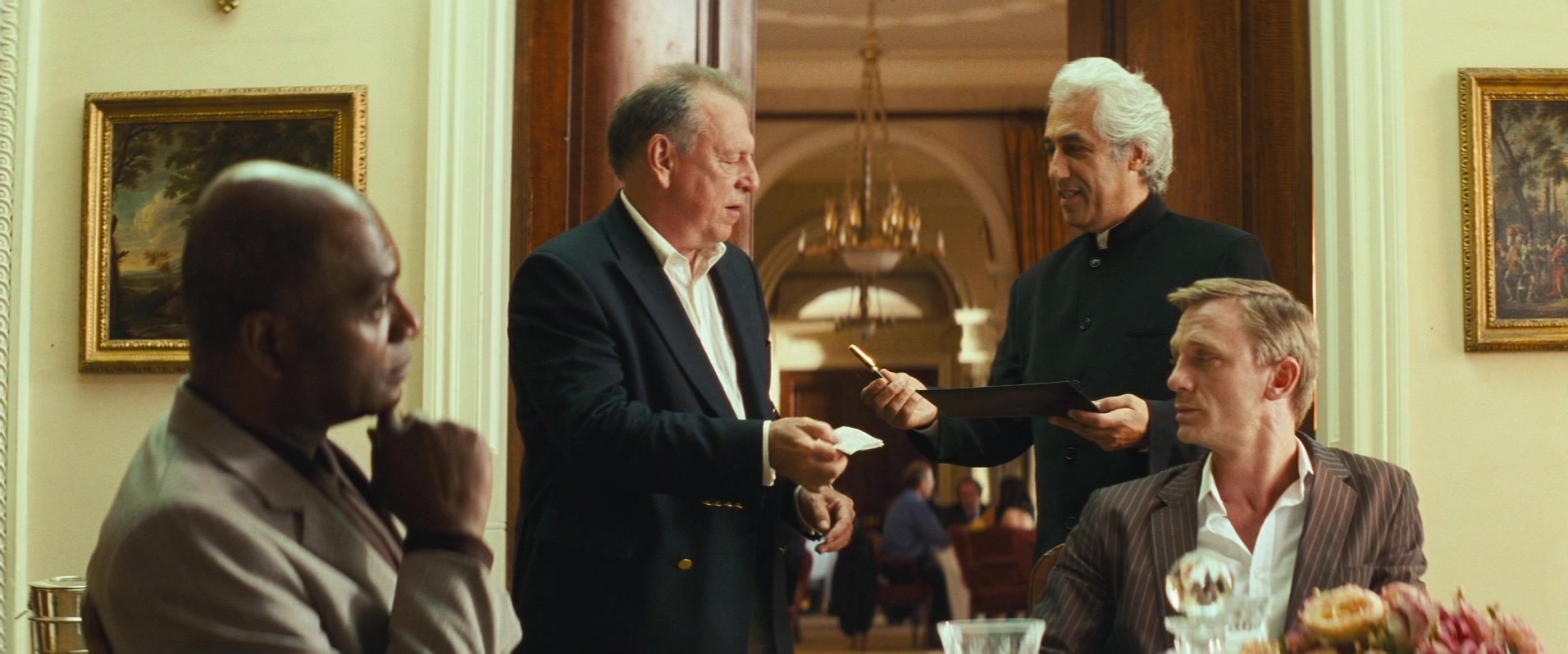 Layer Cake (2004), wide, 2.40:1 — film still
