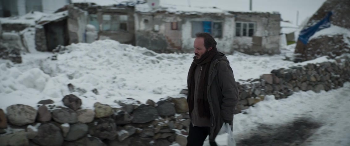 Kuru Otlar Üstüne (2023), wide, 2.39:1 — film still