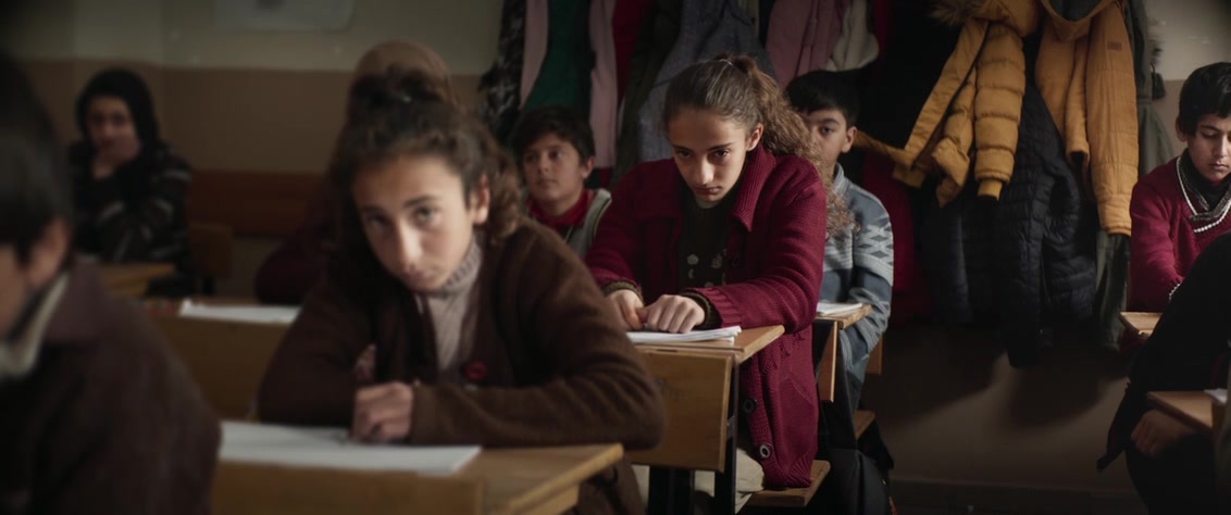 Kuru Otlar Üstüne (2023), wide, 2.39:1 — film still