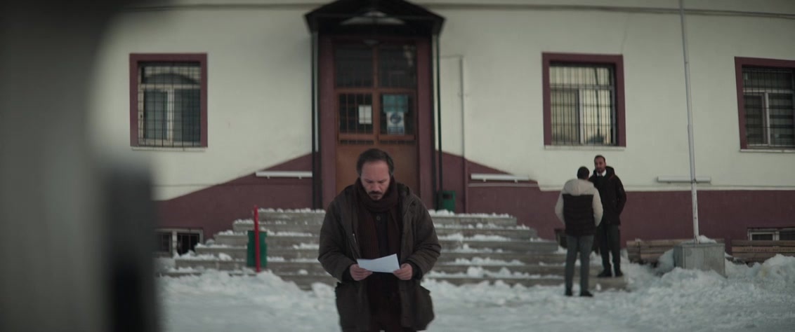 Kuru Otlar Üstüne (2023), wide, 2.39:1 — film still