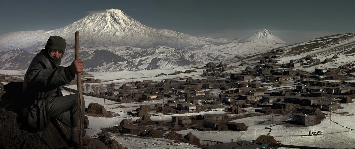 Kuru Otlar Üstüne (2023), wide, 2.39:1 — film still