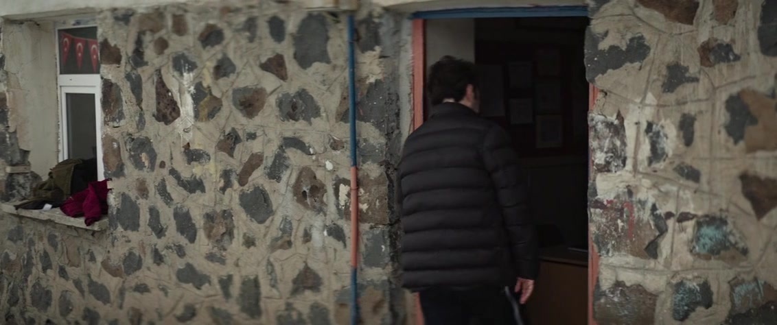 Kuru Otlar Üstüne (2023), wide, 2.39:1 — film still
