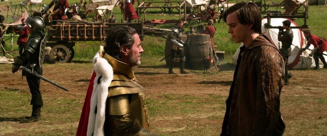 Medium shot frame from Jack the Giant Slayer — dialogue, face, person