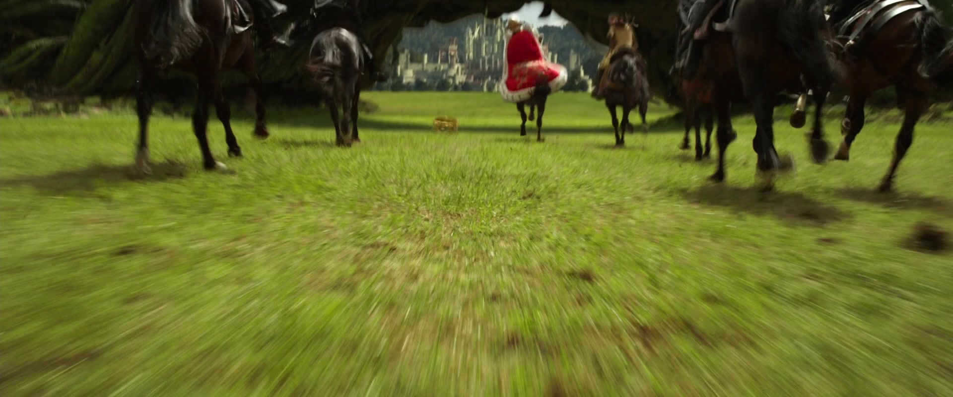 Jack the Giant Slayer (2013), wide, 2.40:1 — film still