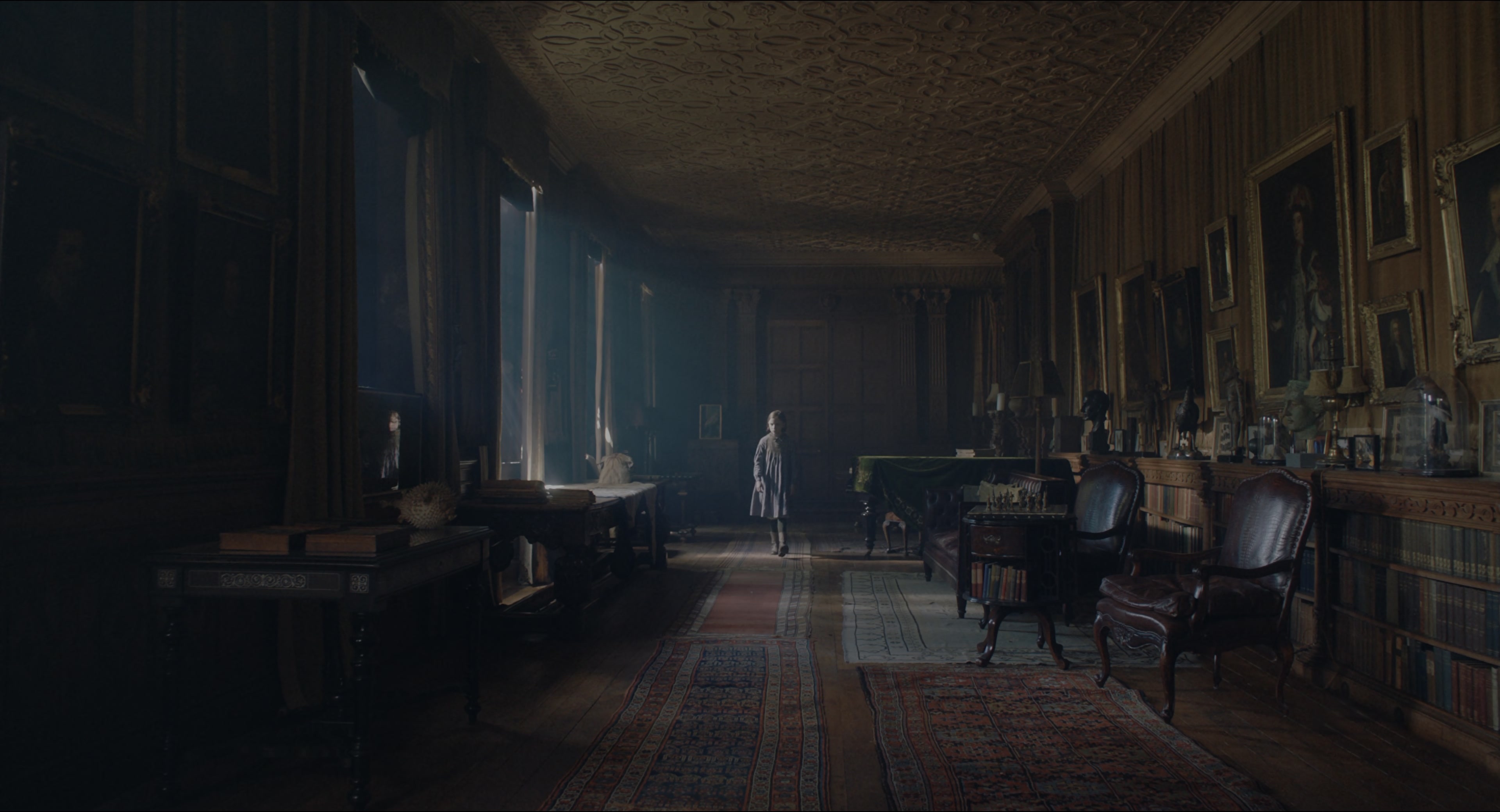 The Secret Garden (2020), wide, 1.85:1 — film still