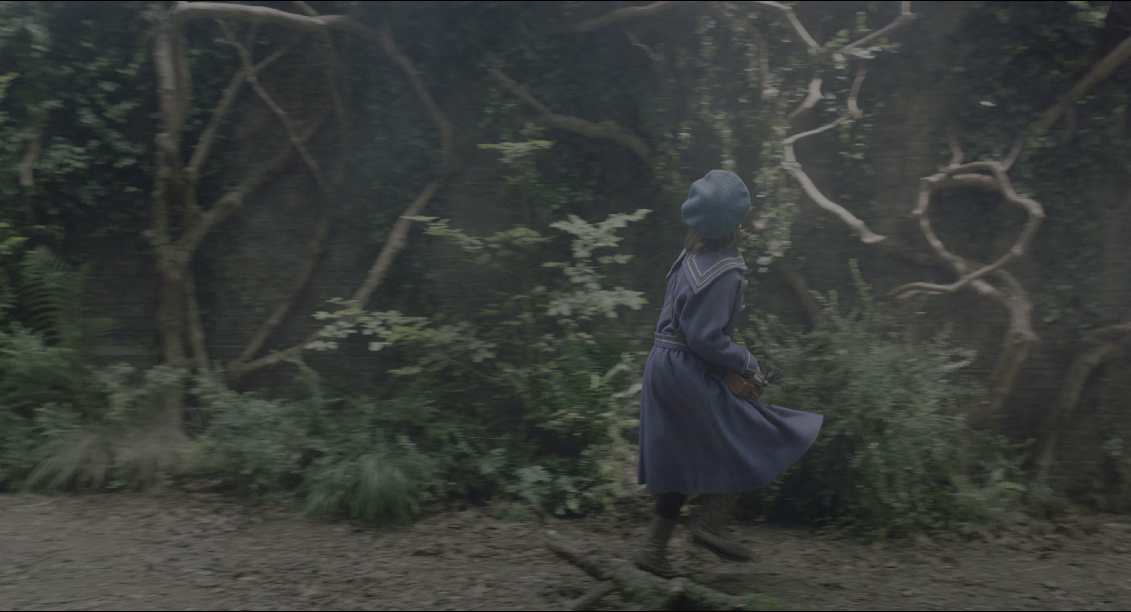 The Secret Garden (2020), wide, 1.85:1 — film still