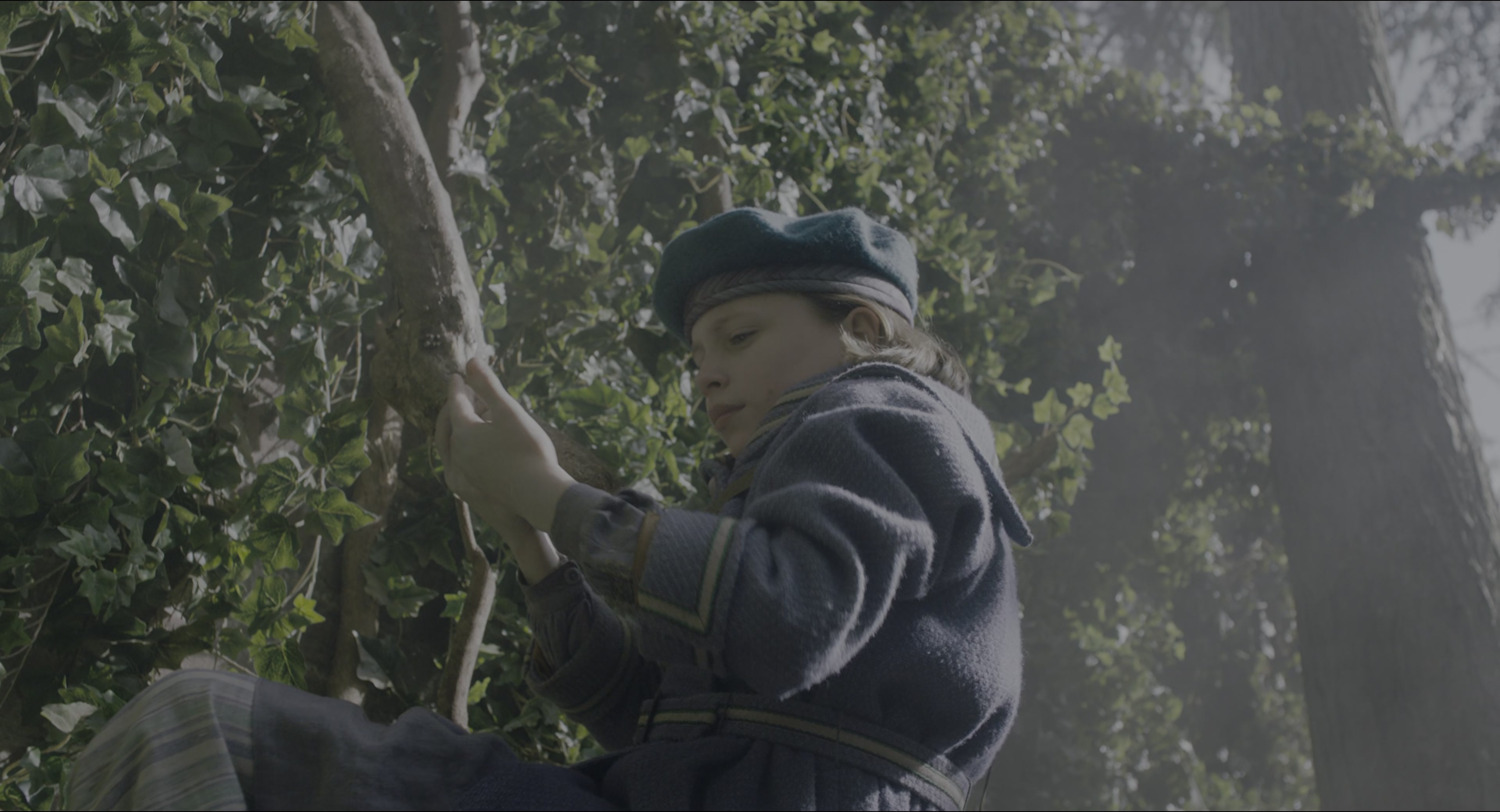 The Secret Garden (2020), wide, 1.85:1 — film still