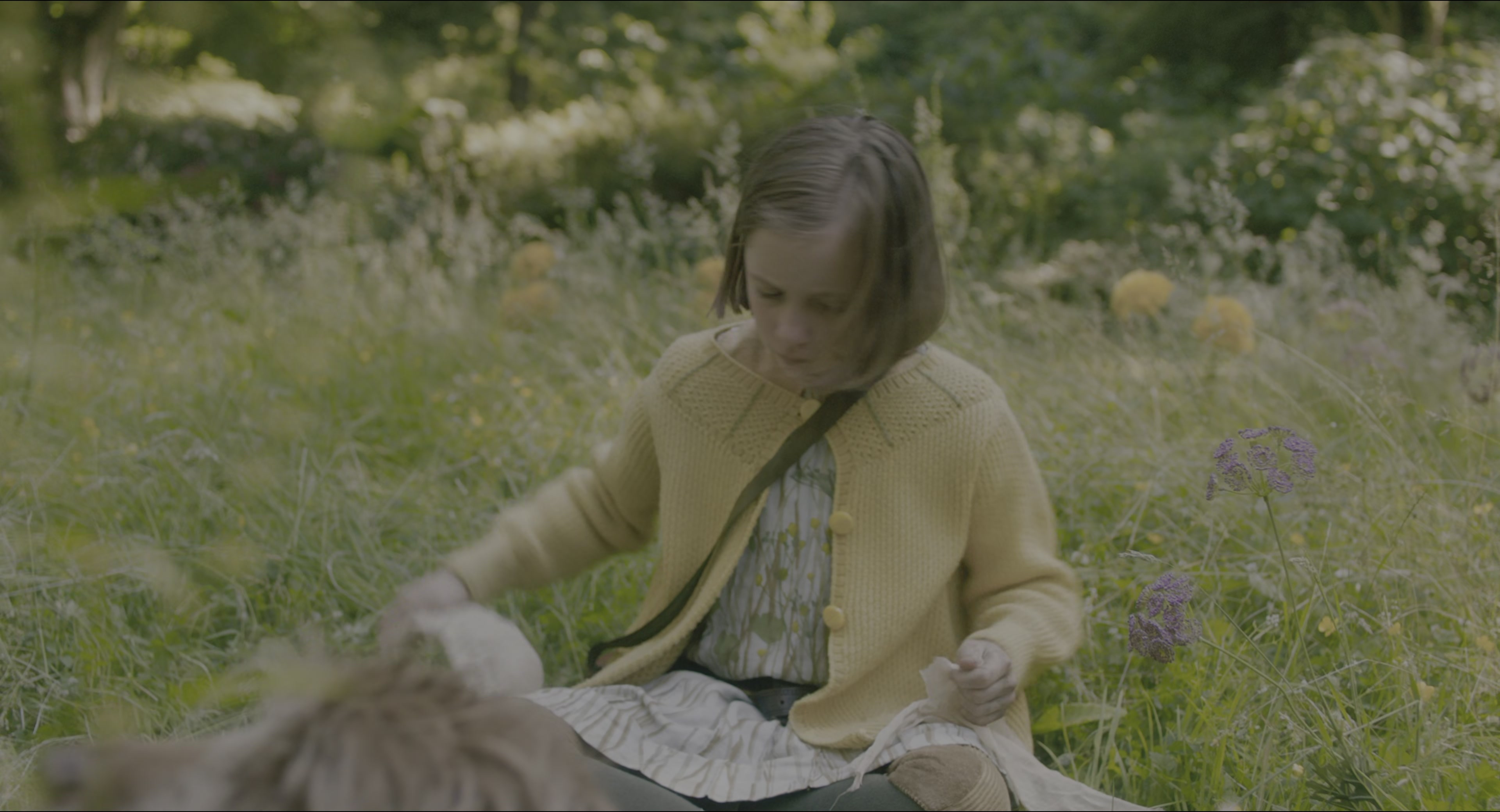 The Secret Garden (2020), wide, 1.85:1 — film still