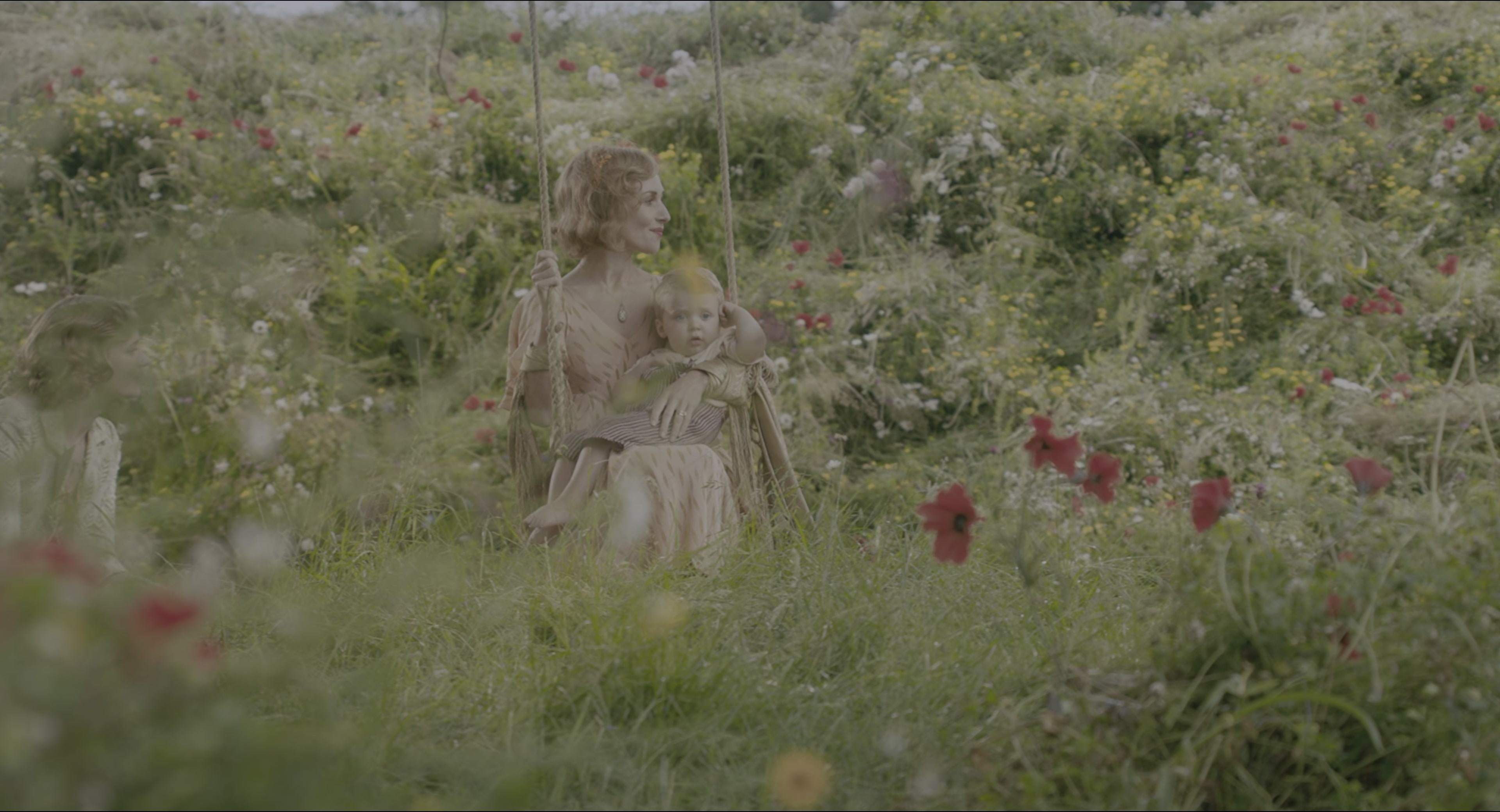 The Secret Garden (2020), wide, 1.85:1 — film still